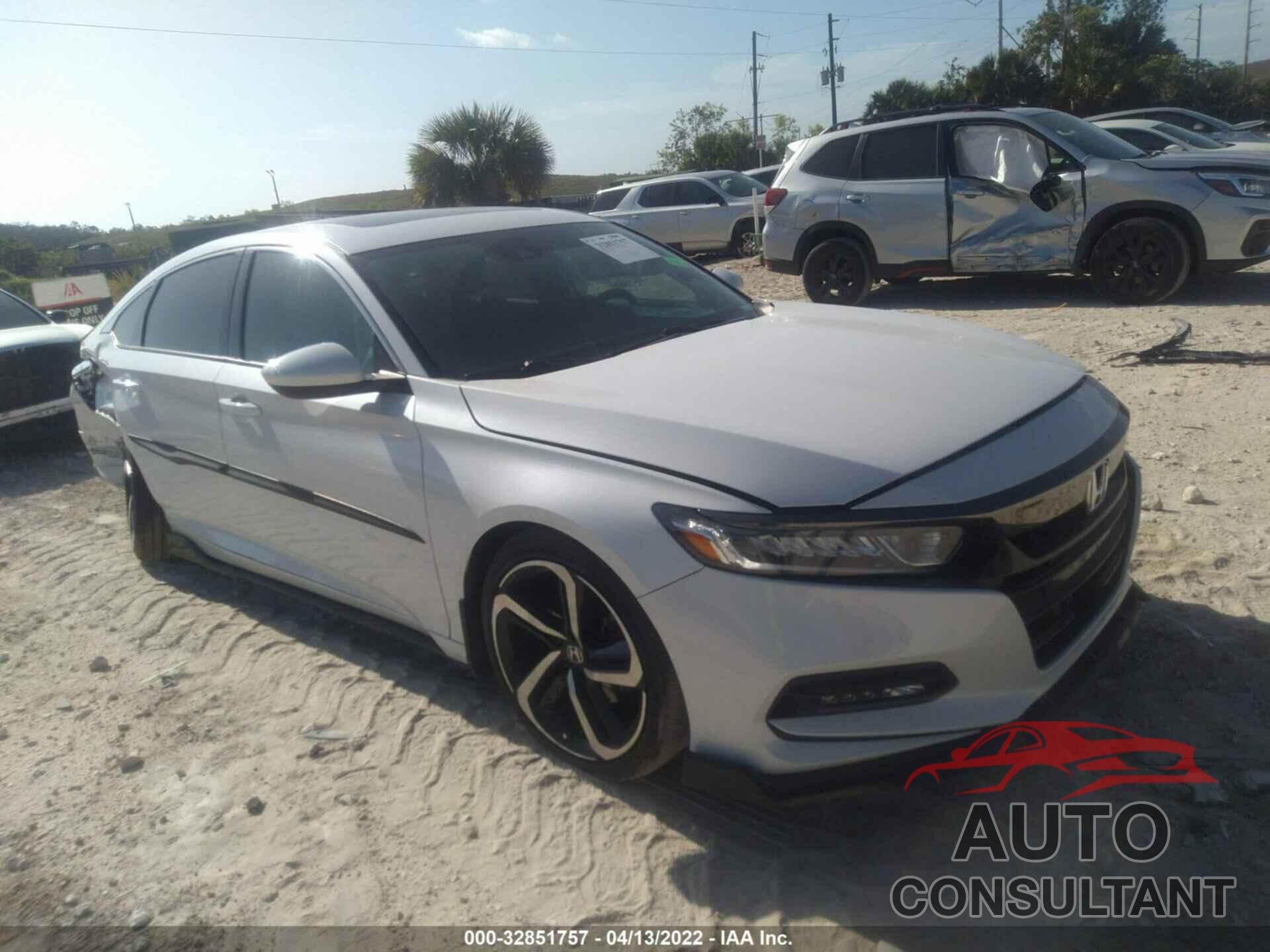 HONDA ACCORD SEDAN 2018 - 1HGCV2F30JA000489