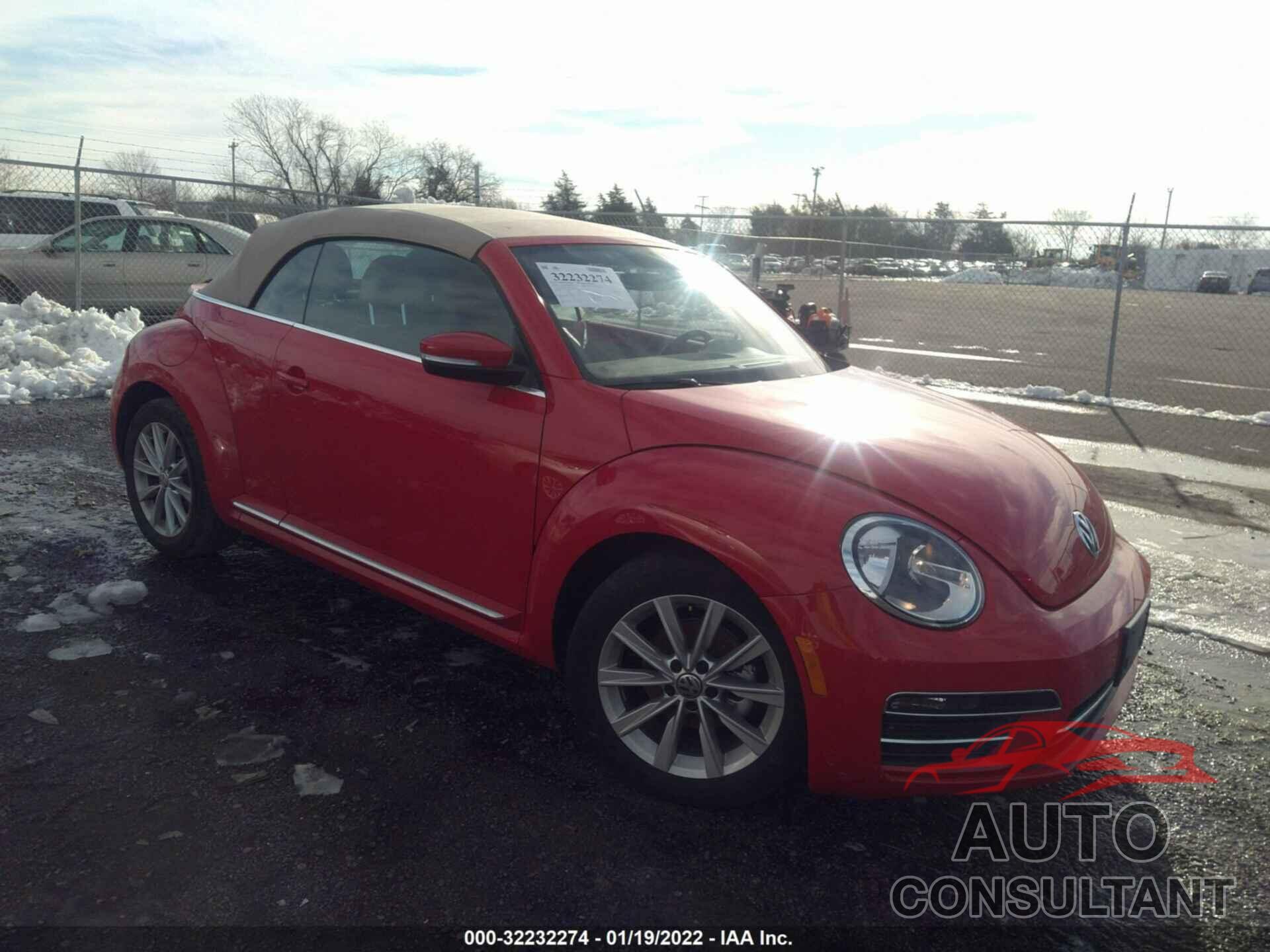 VOLKSWAGEN BEETLE CONVERTIBLE 2019 - 3VW5DAAT9KM512720