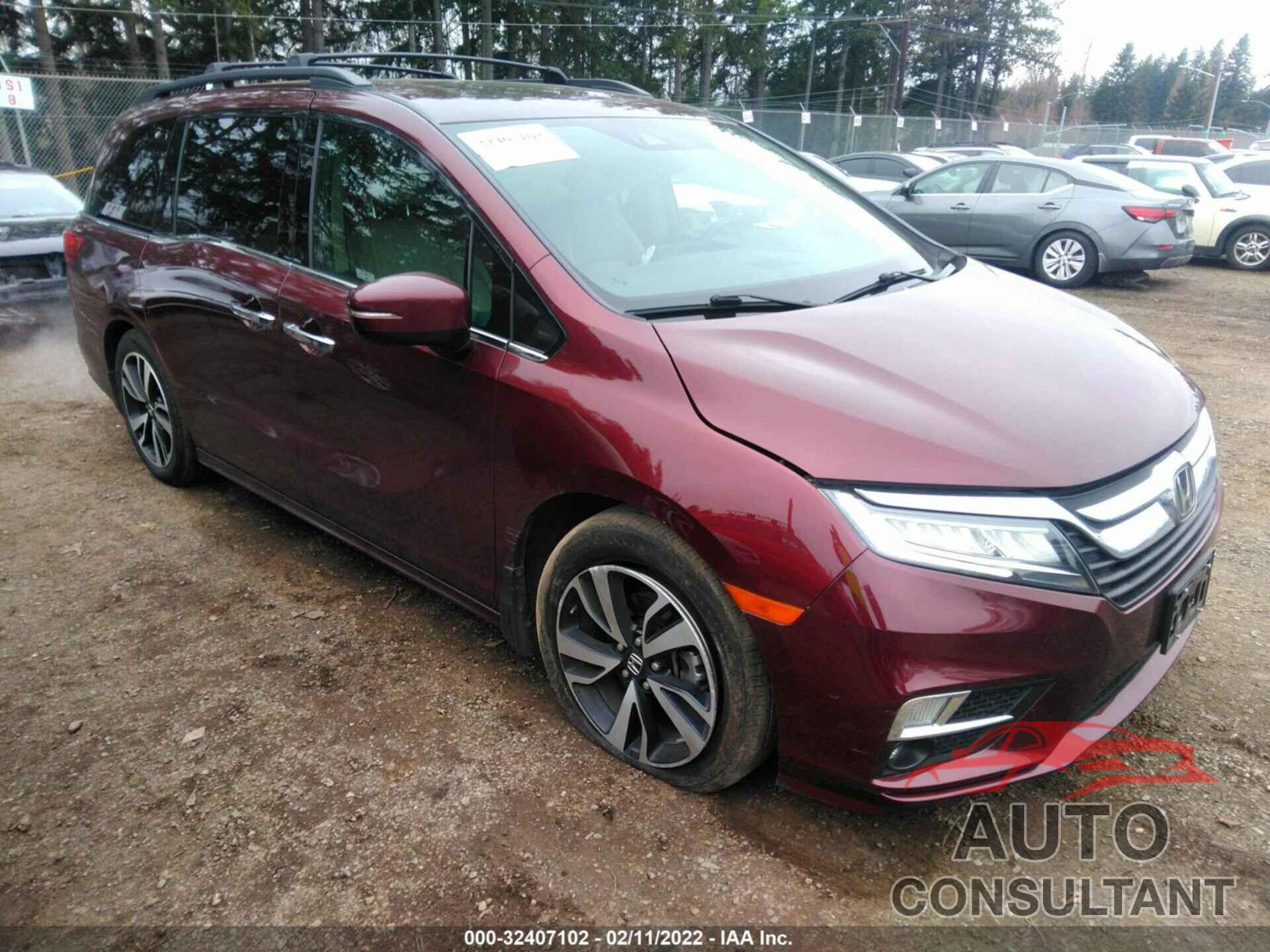 HONDA ODYSSEY 2018 - 5FNRL6H93JB067506