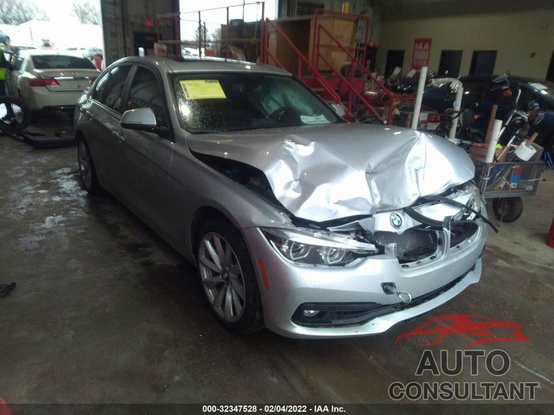 BMW 3 SERIES 2018 - WBA8E1G53JNU90625