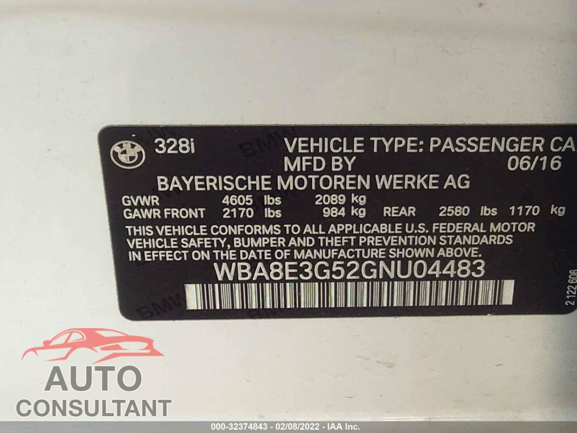 BMW 3 SERIES 2016 - WBA8E3G52GNU04483