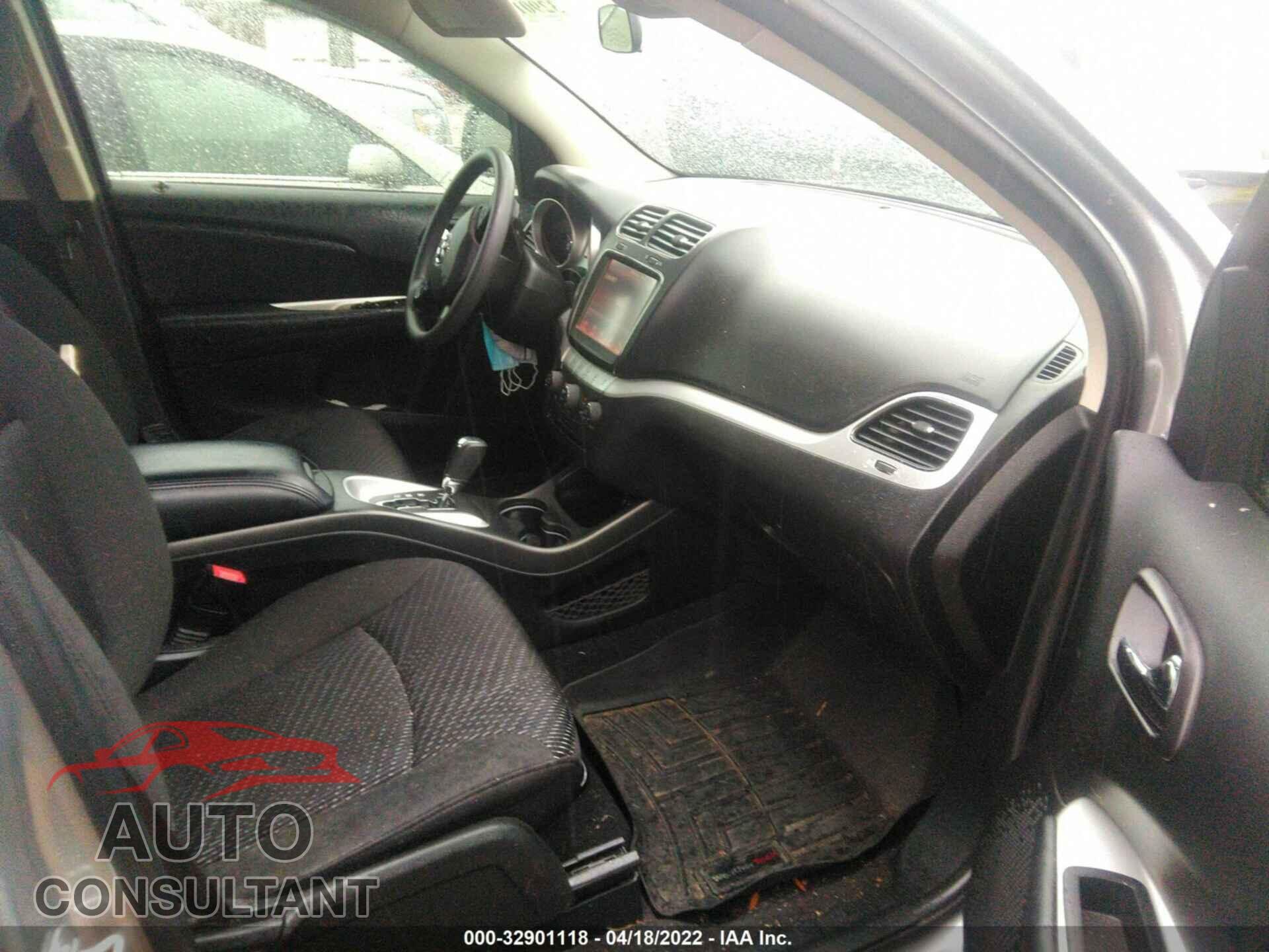 DODGE JOURNEY 2017 - 3C4PDCBG7HT685224