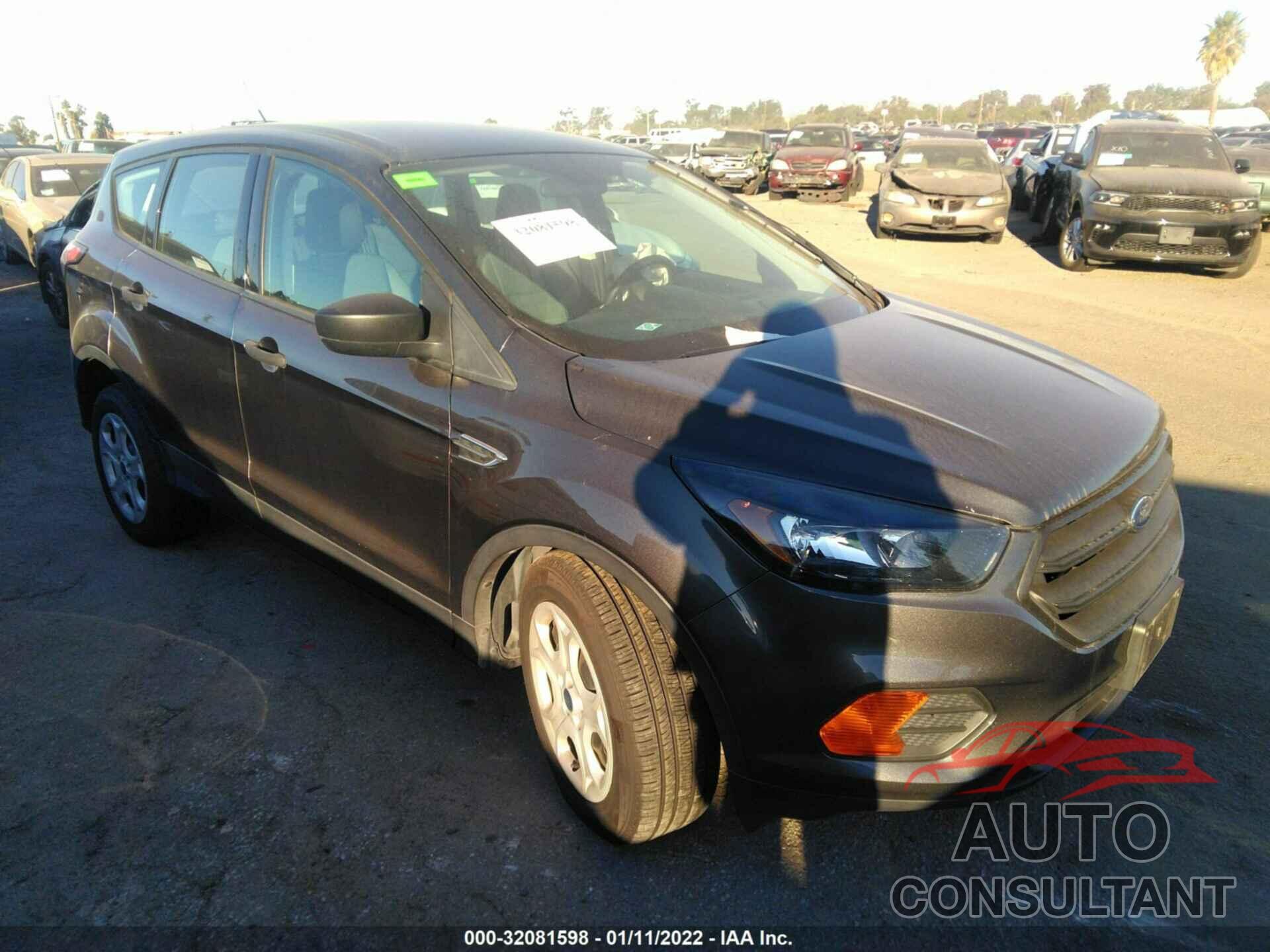 FORD ESCAPE 2018 - 1FMCU0F71JUC60287