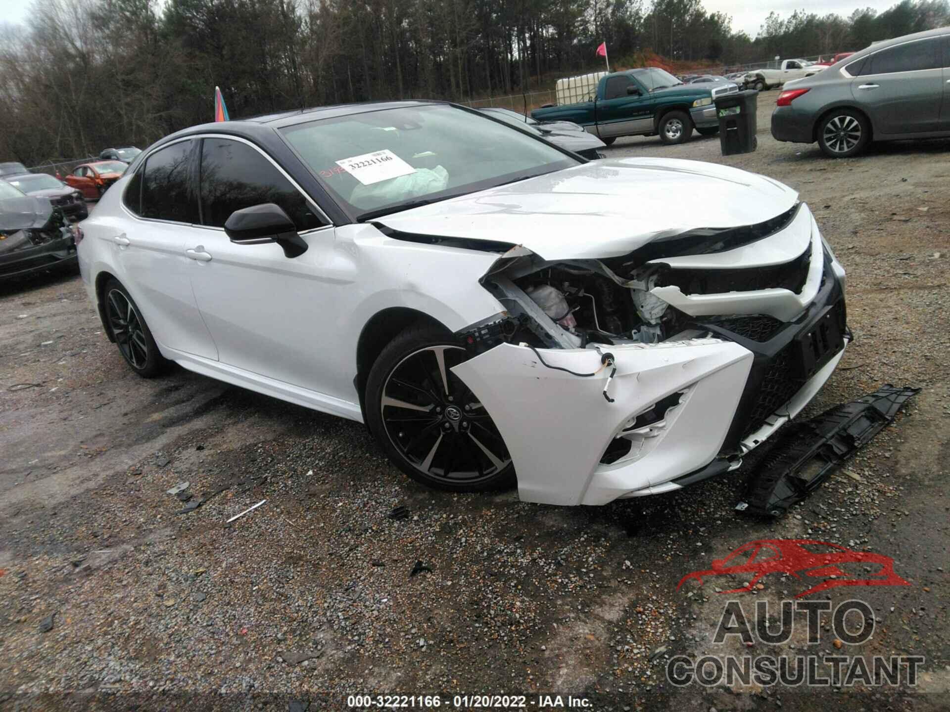 TOYOTA CAMRY 2019 - 4T1B61HK4KU704017