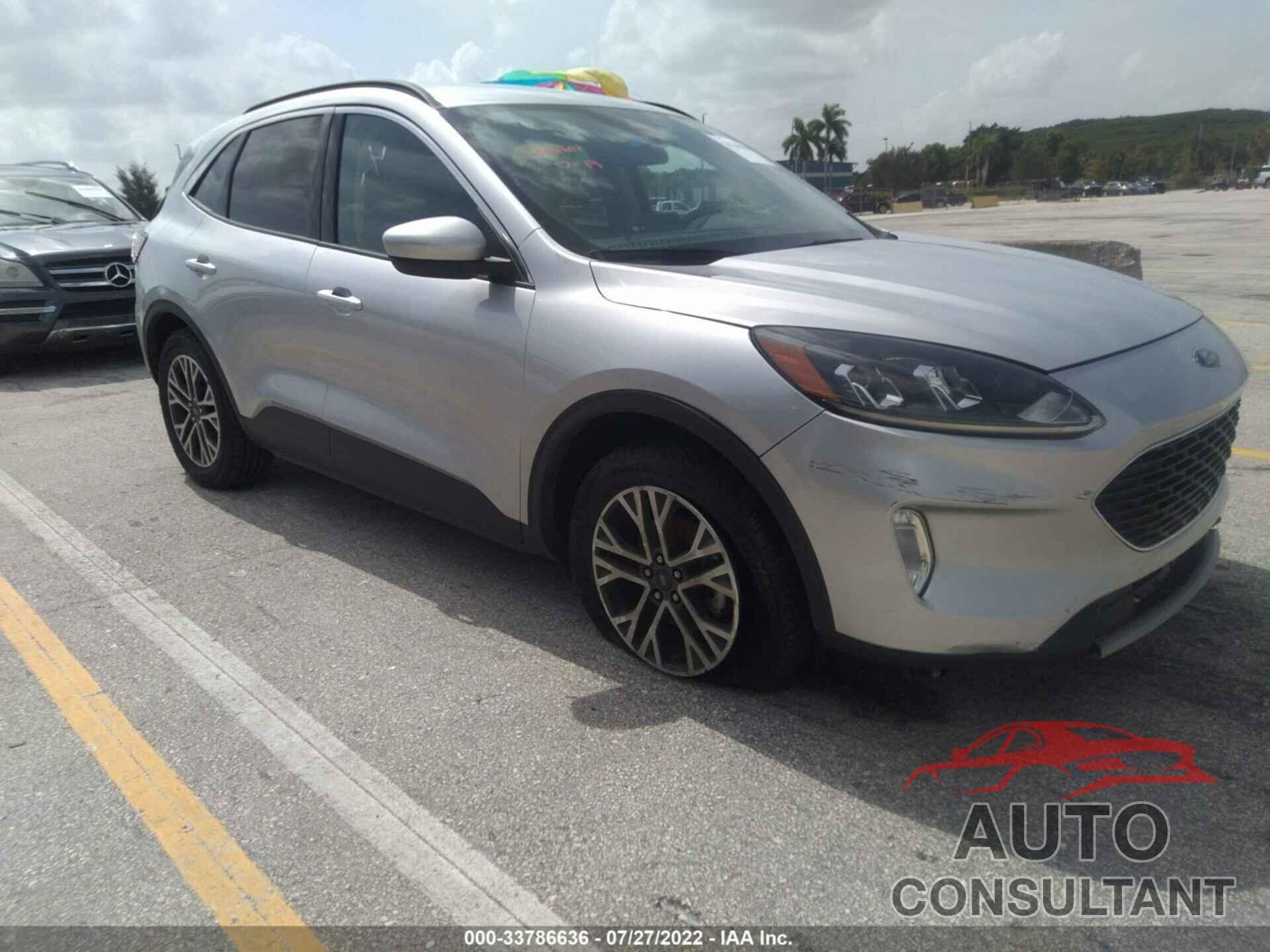 FORD ESCAPE 2020 - 1FMCU0H64LUB10763