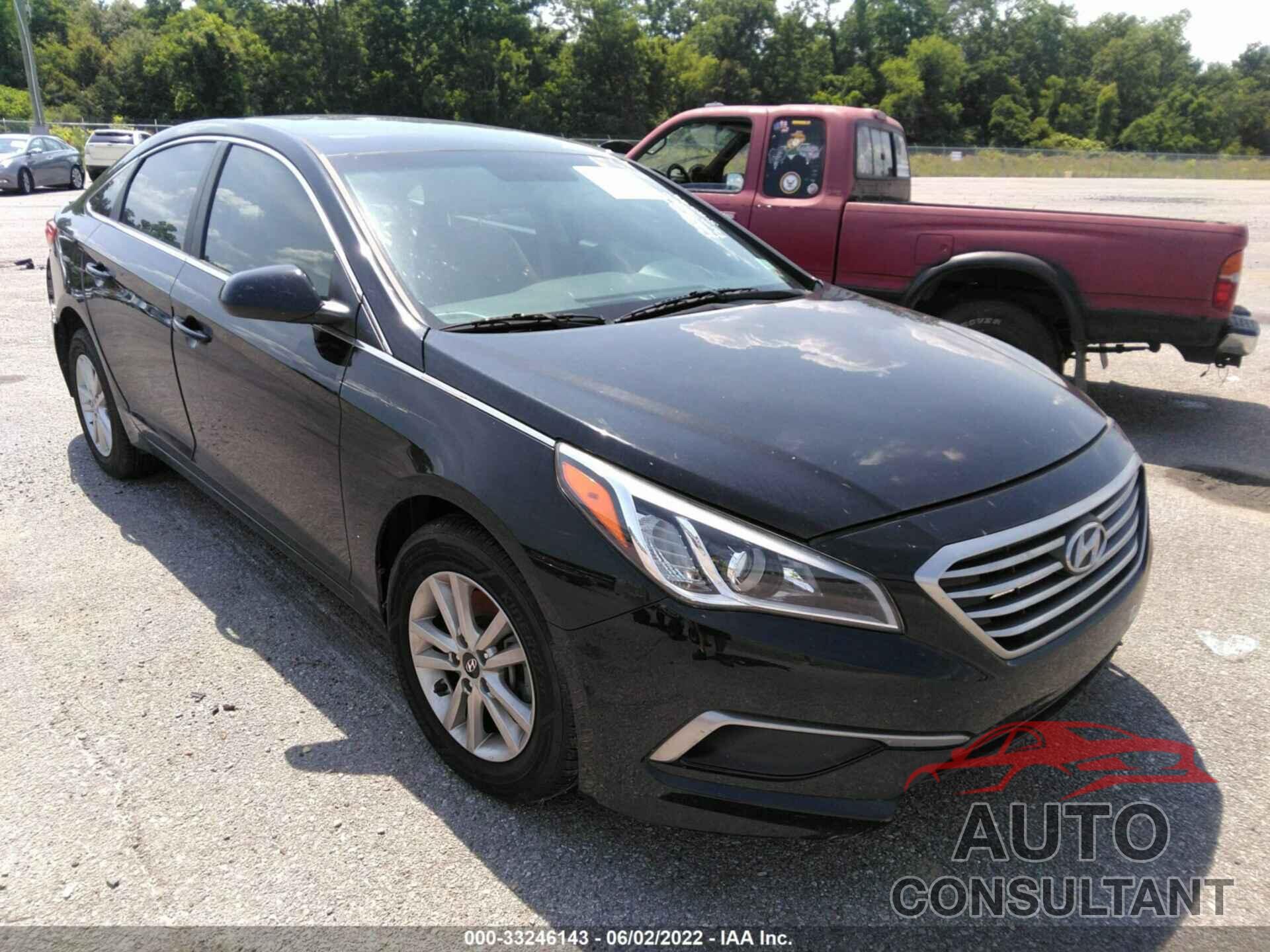 HYUNDAI SONATA 2017 - 5NPE24AFXHH452000