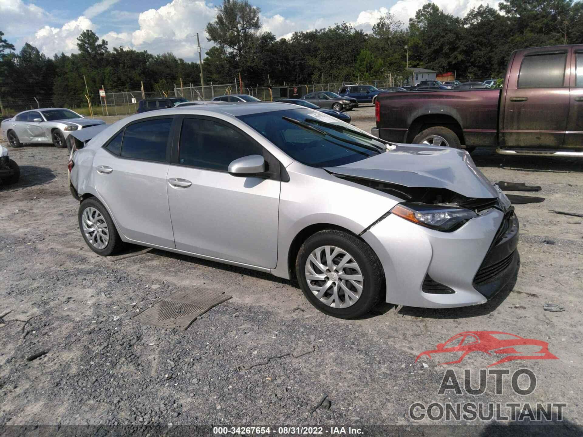 TOYOTA COROLLA 2017 - 2T1BURHEXHC785209