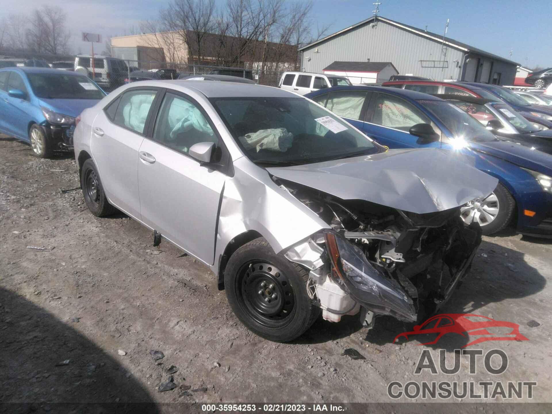 TOYOTA COROLLA 2018 - 2T1BURHEXJC101281