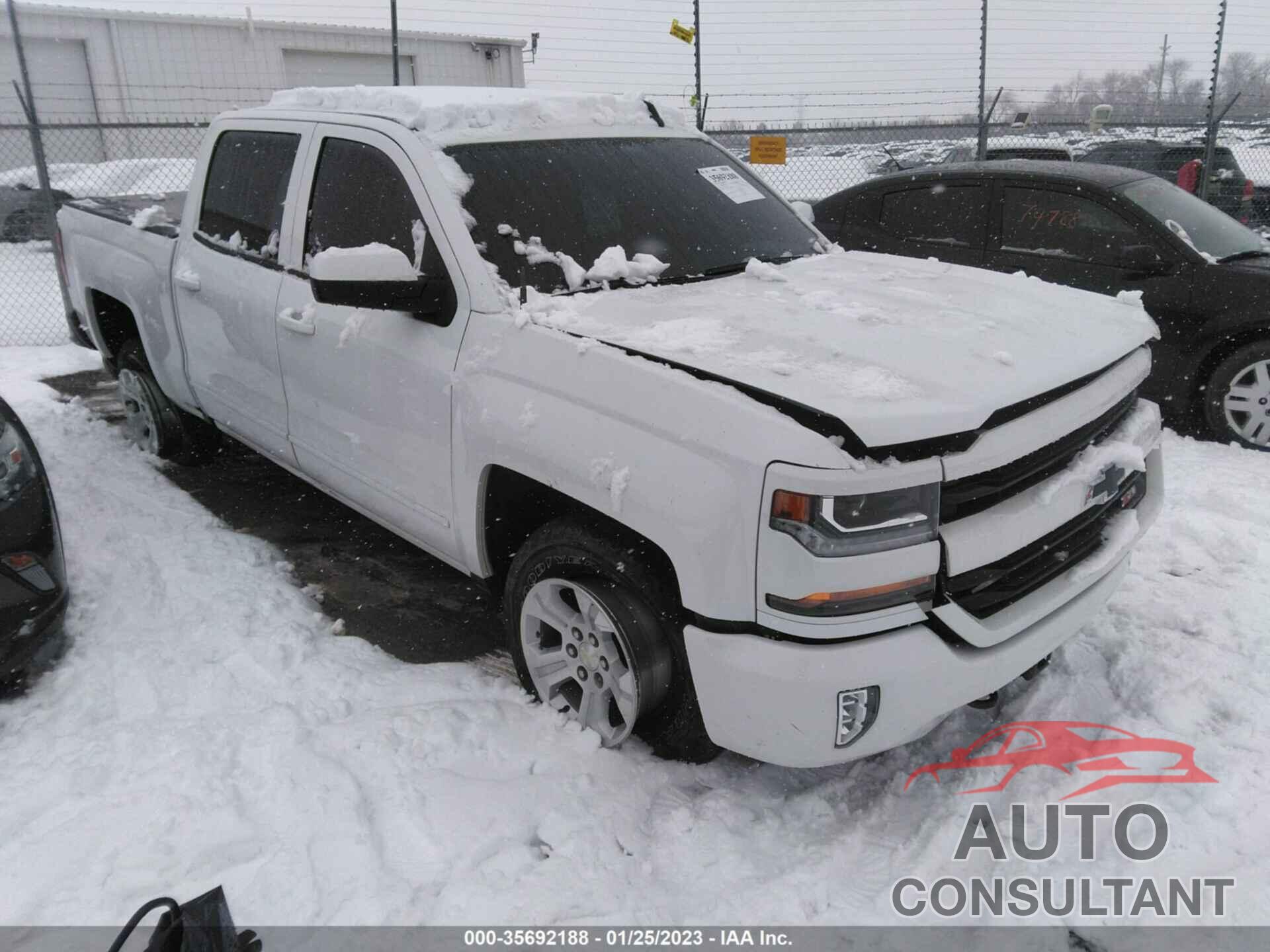 CHEVROLET SILVERADO 1500 2018 - 3GCUKREC6JG342276