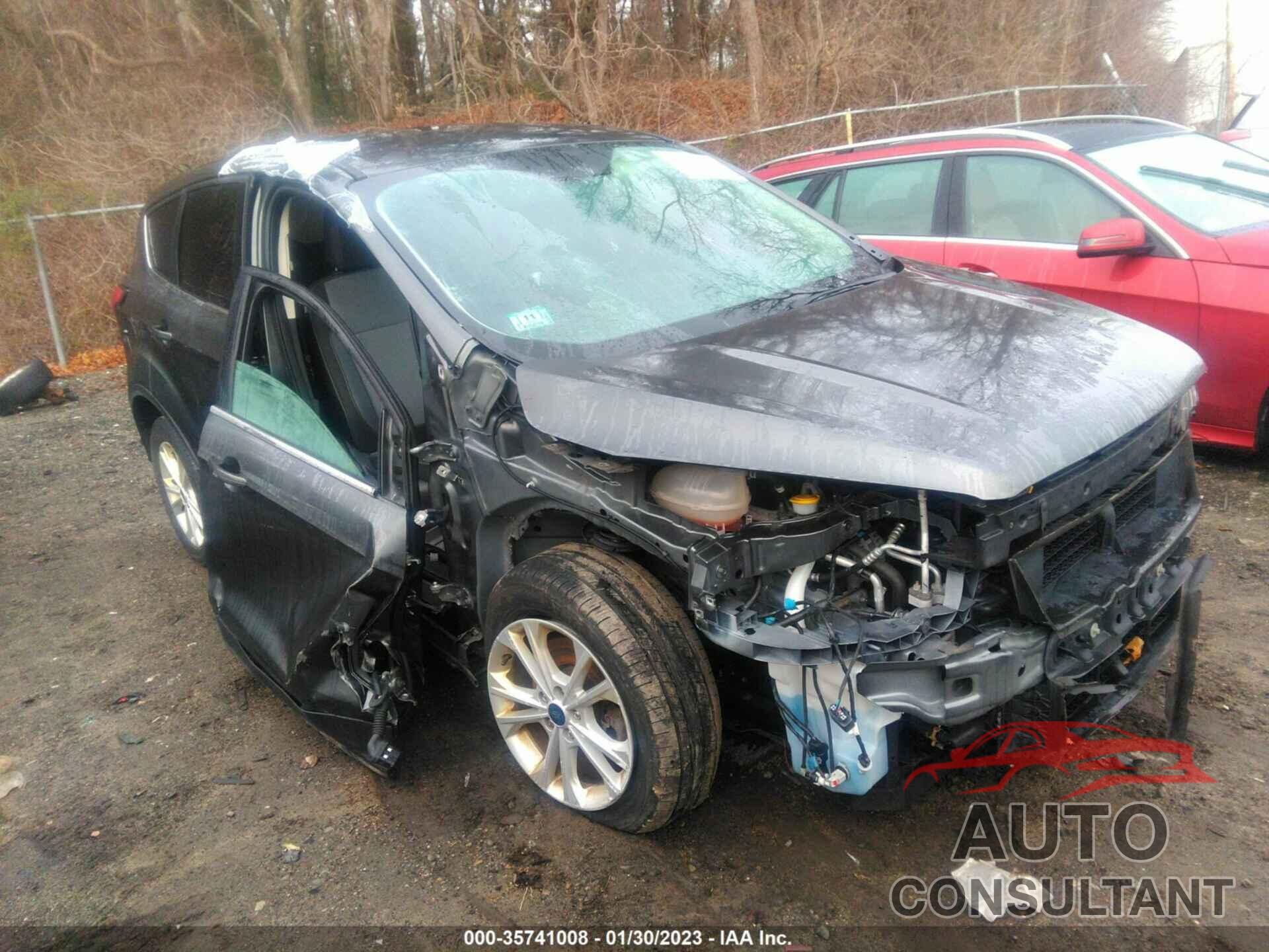 FORD ESCAPE 2019 - 1FMCU9GD0KUB07796