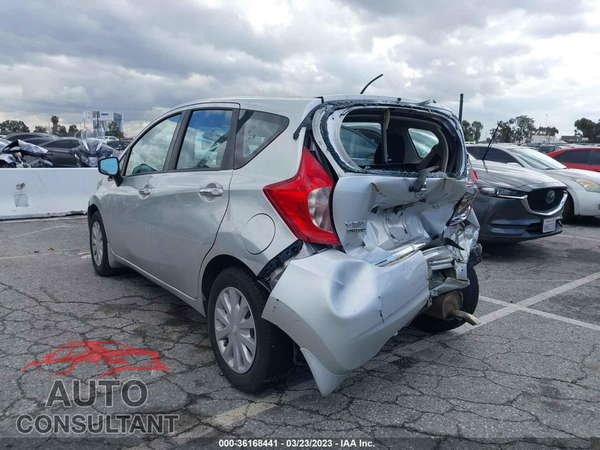 NISSAN VERSA NOTE 2015 - 3N1CE2CP2FL429982