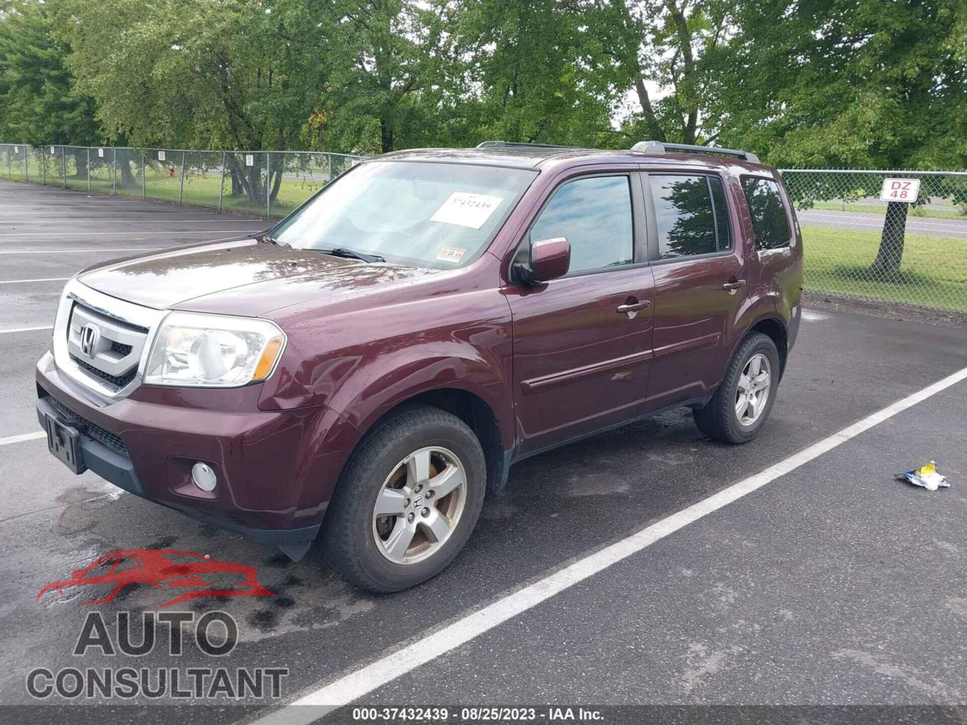 HONDA PILOT 2011 - 5FNYF4H72BB096597