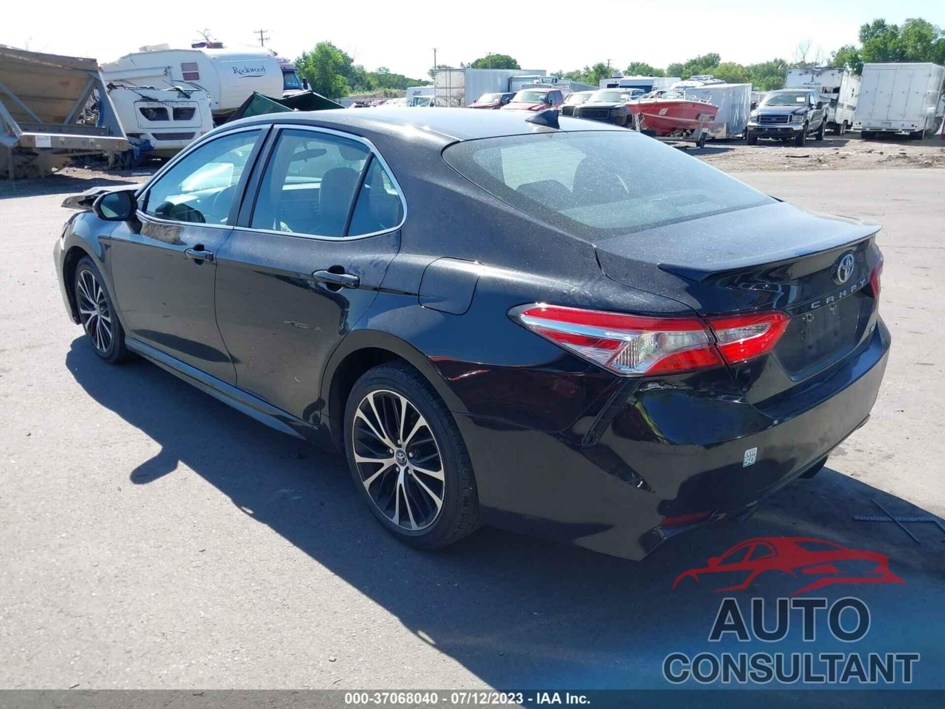 TOYOTA CAMRY 2020 - 4T1G11AK3LU329978