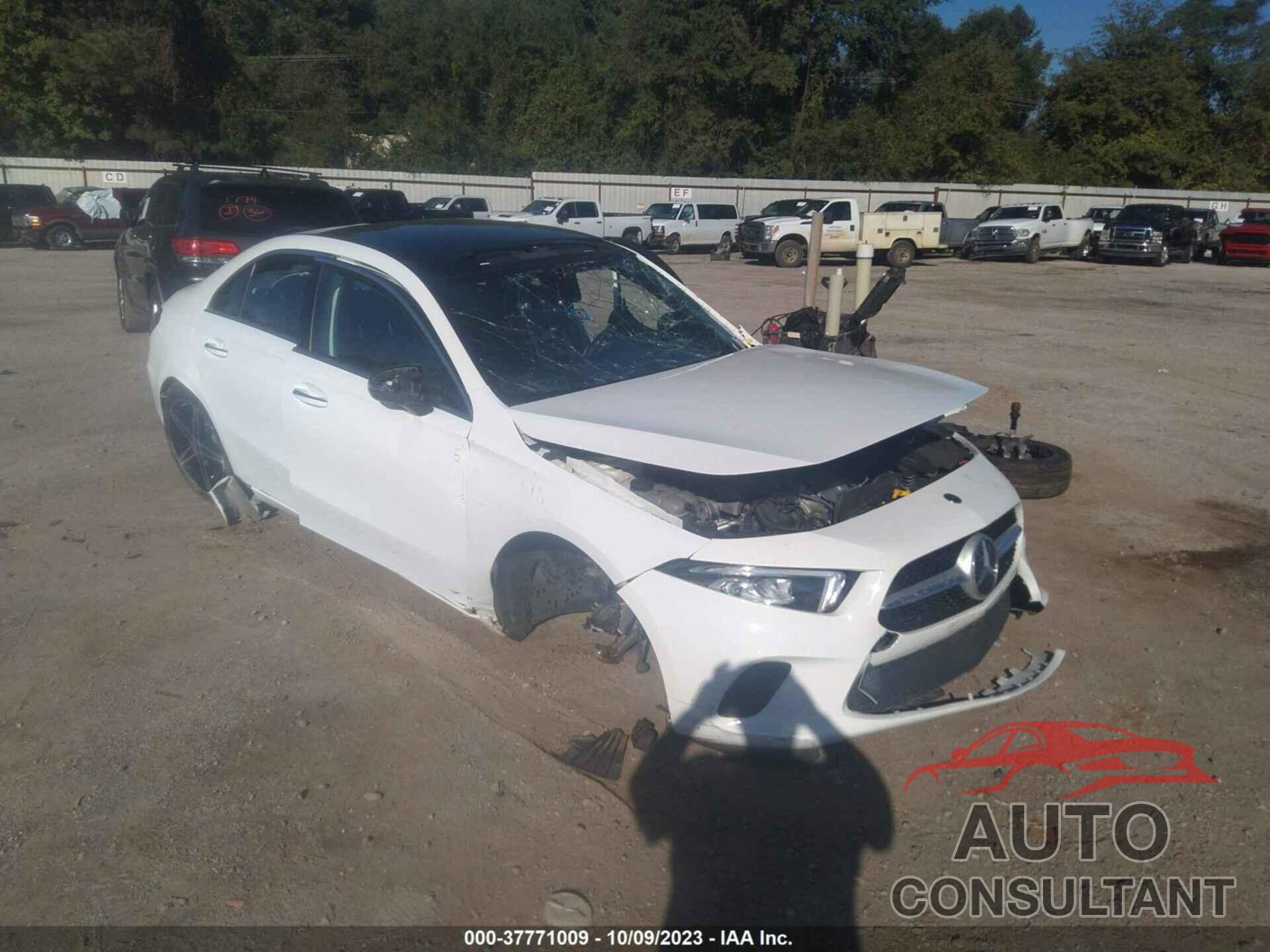 MERCEDES-BENZ A 220 2021 - W1K3G4FB6MJ280456