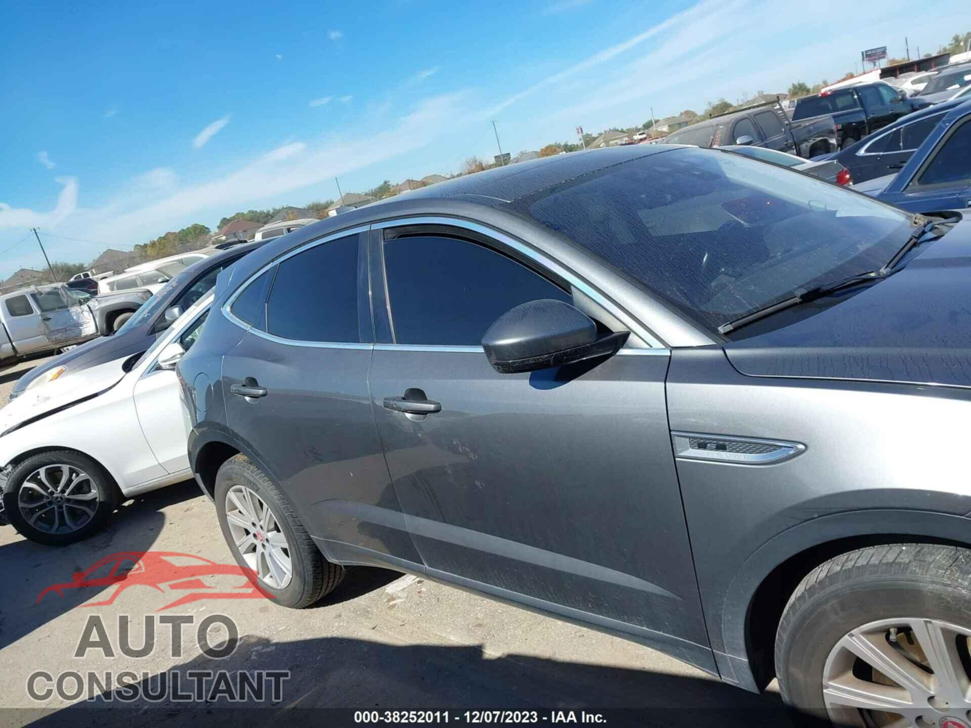 JAGUAR E-PACE 2018 - SADFJ2FX3J1Z25072