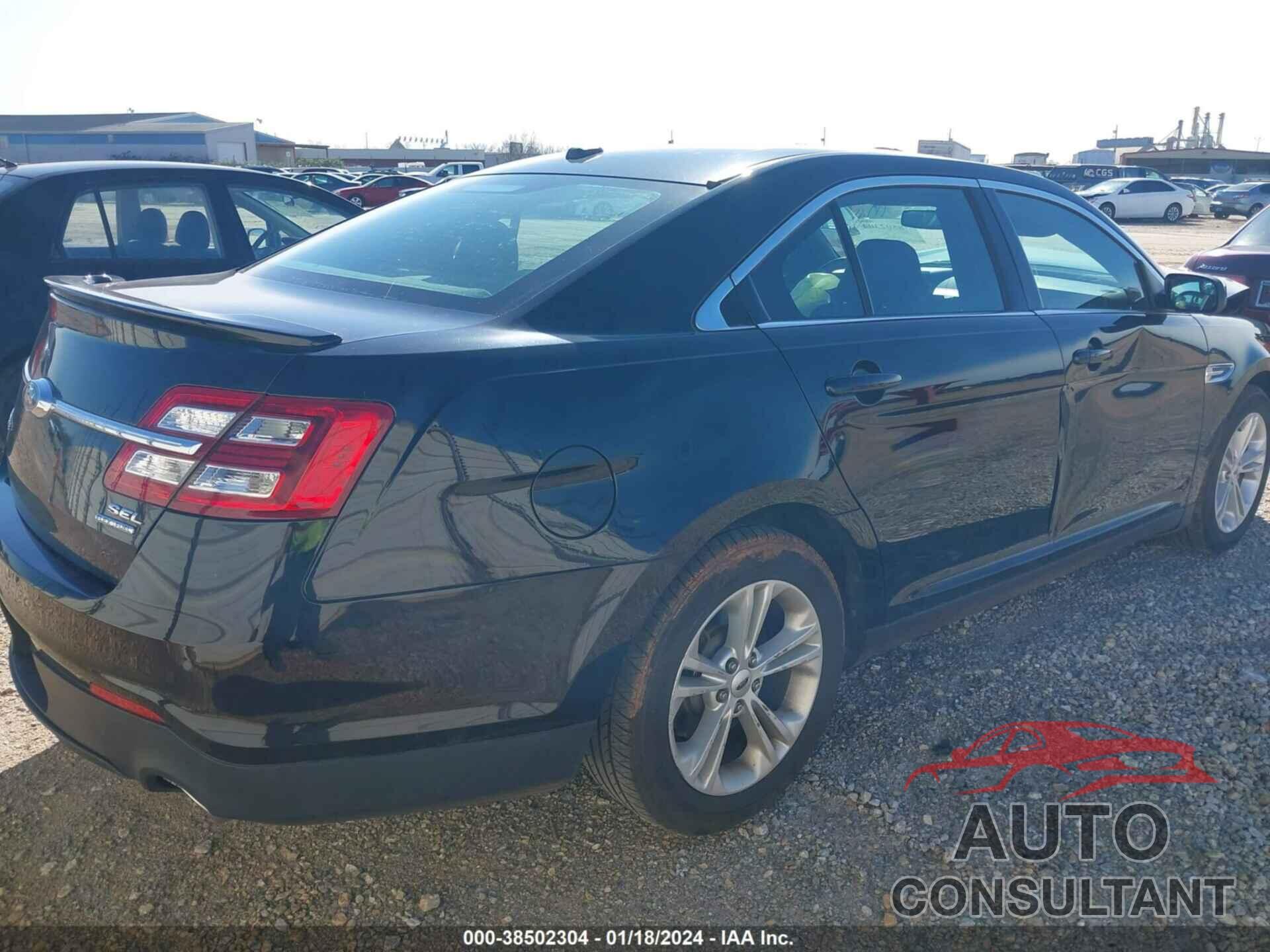 FORD TAURUS 2017 - 1FAHP2E84HG127397