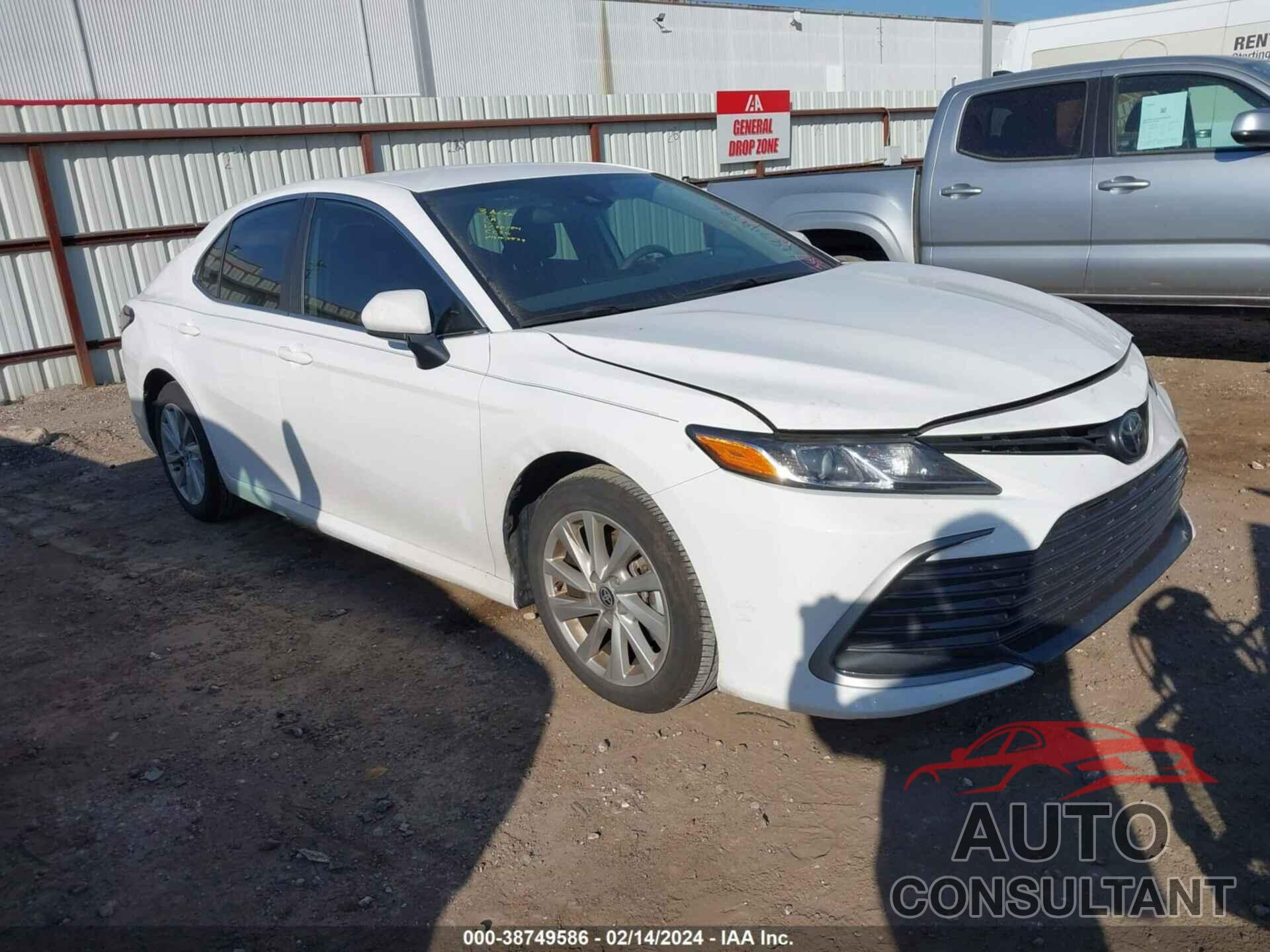 TOYOTA CAMRY 2023 - 4T1C11AK9PU823539