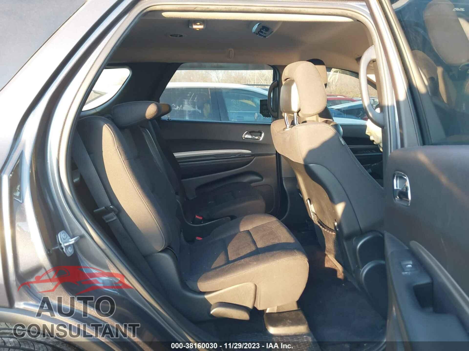 DODGE DURANGO 2018 - 1C4RDJAG8JC323936