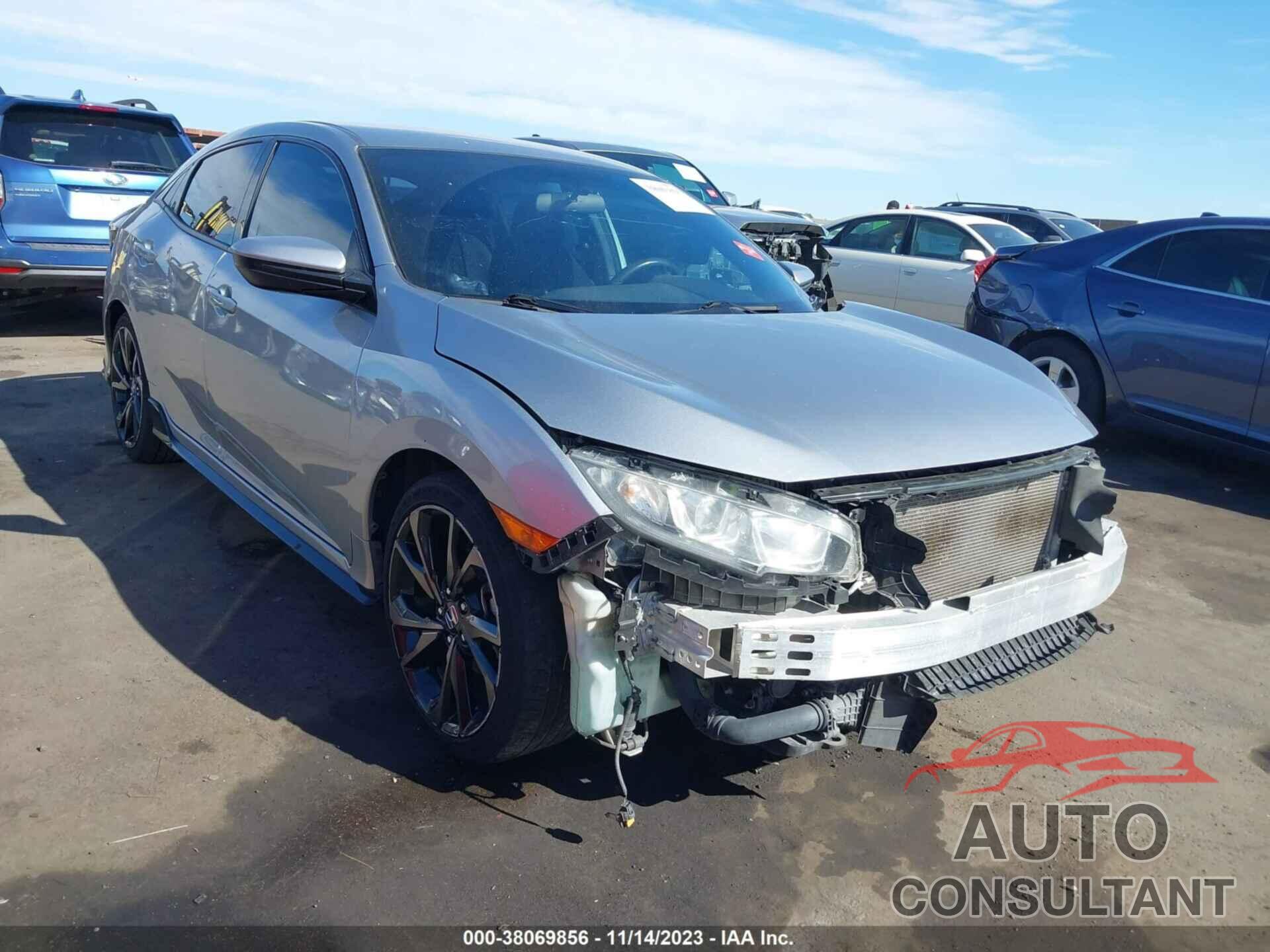 HONDA CIVIC 2018 - SHHFK7H49JU238385