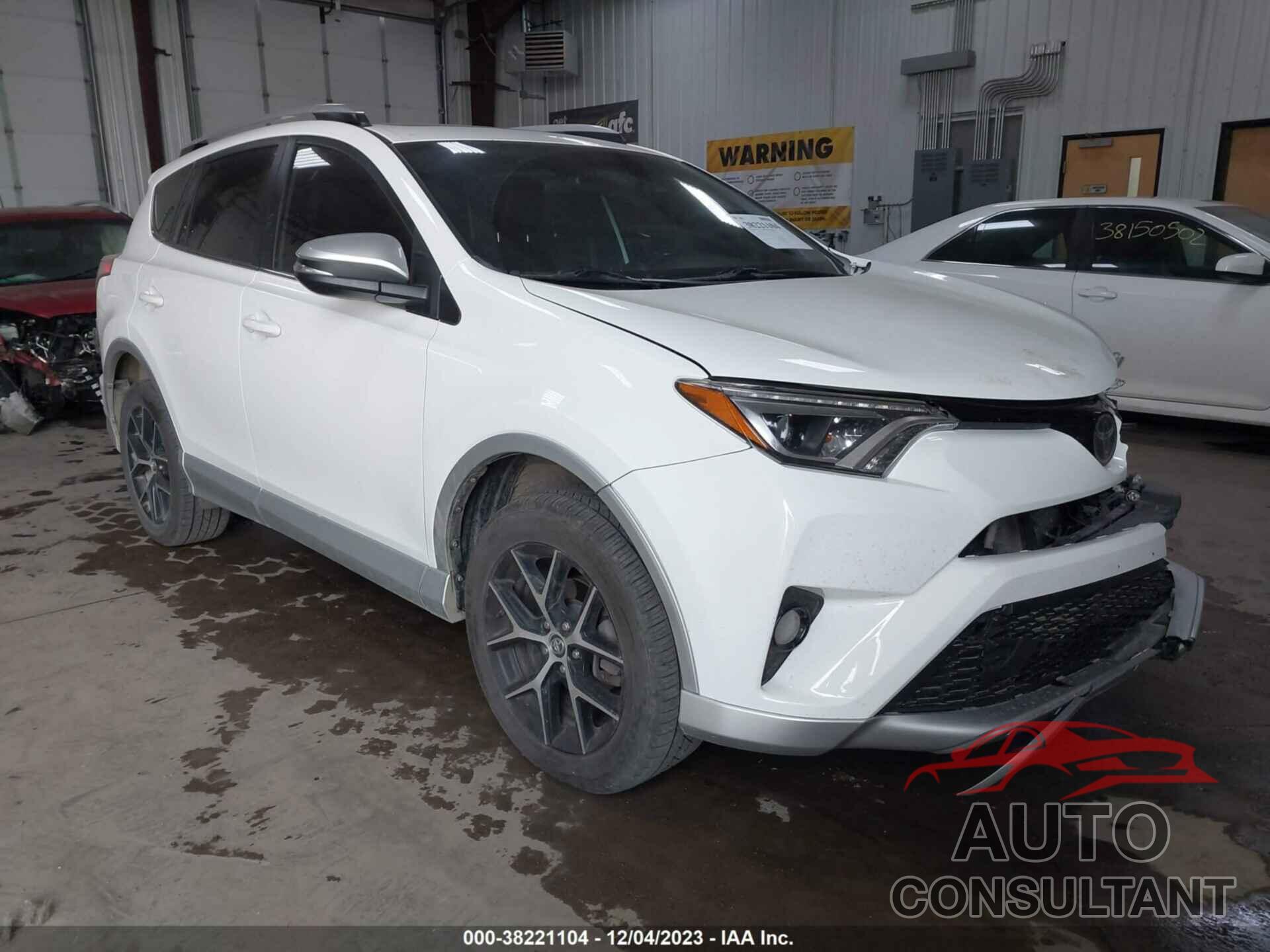 TOYOTA RAV4 2016 - JTMJFREV9GD176446