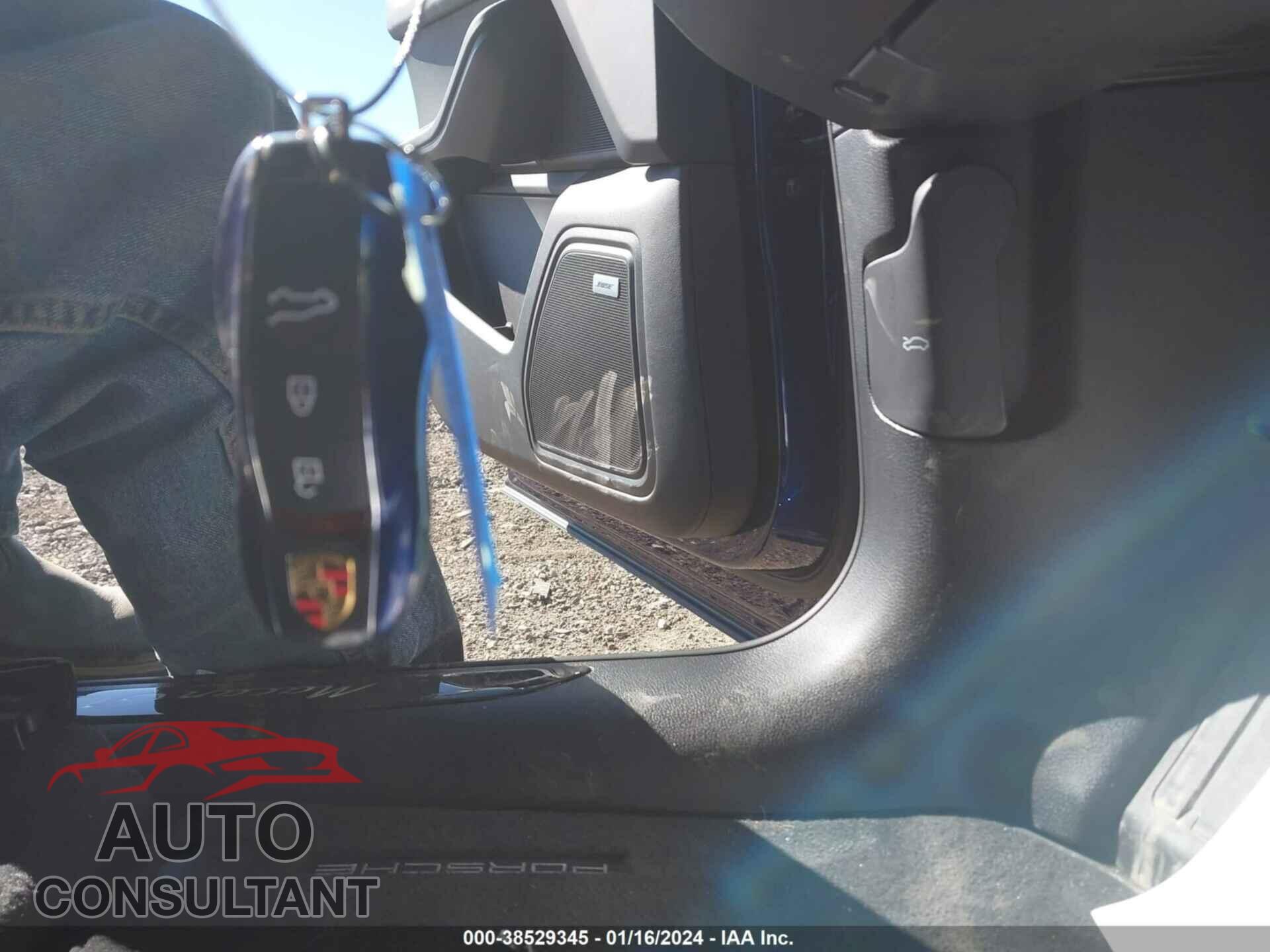 PORSCHE MACAN 2024 - WP1AF2A51RLB55675
