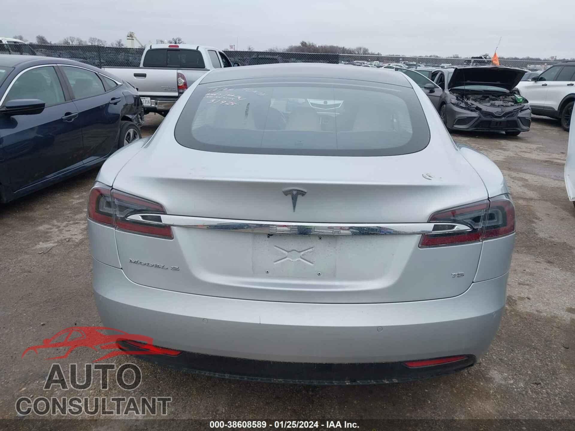 TESLA MODEL S 2017 - 5YJSA1E16HF209012