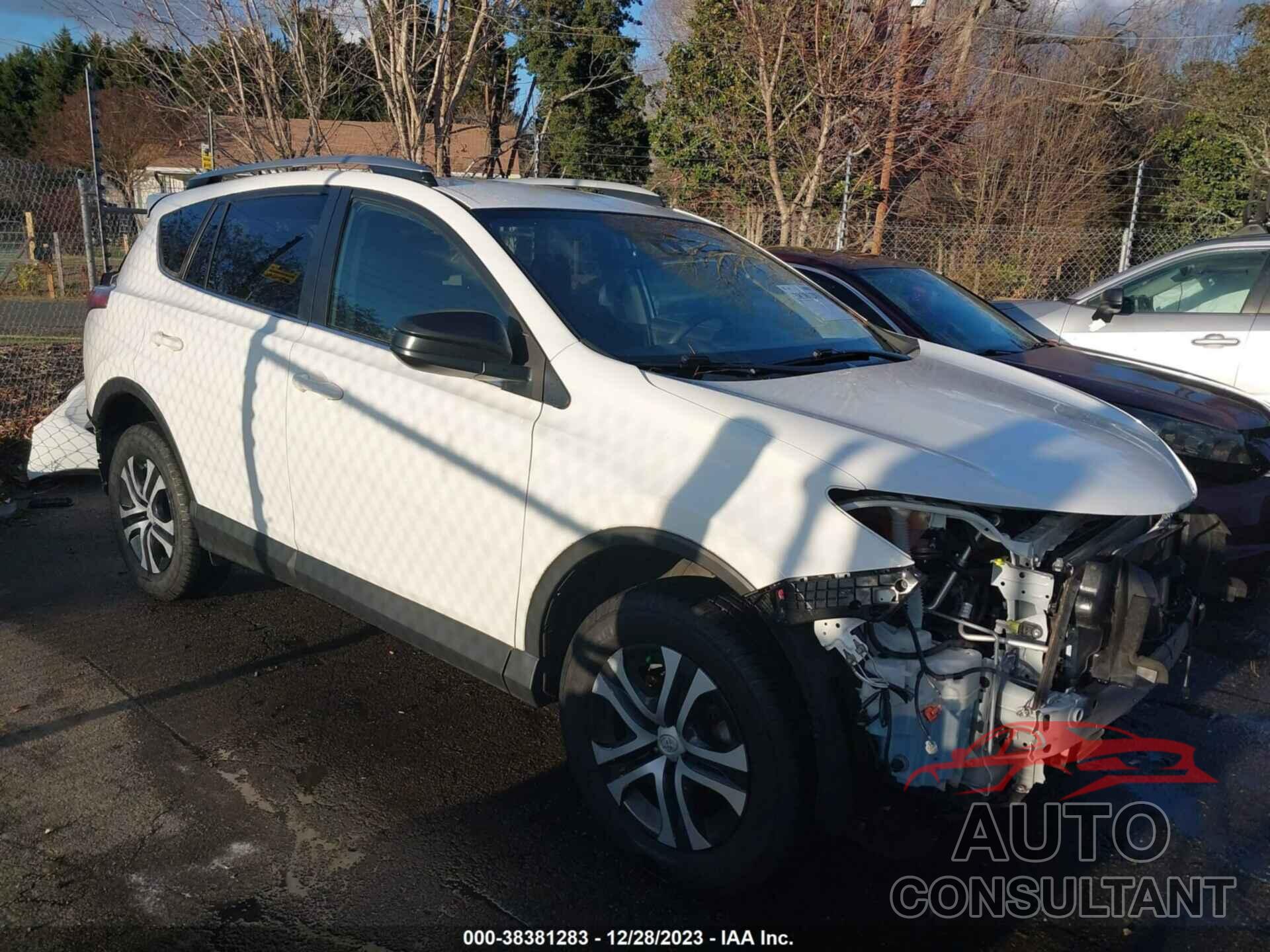 TOYOTA RAV4 2018 - JTMZFREV3JJ747330