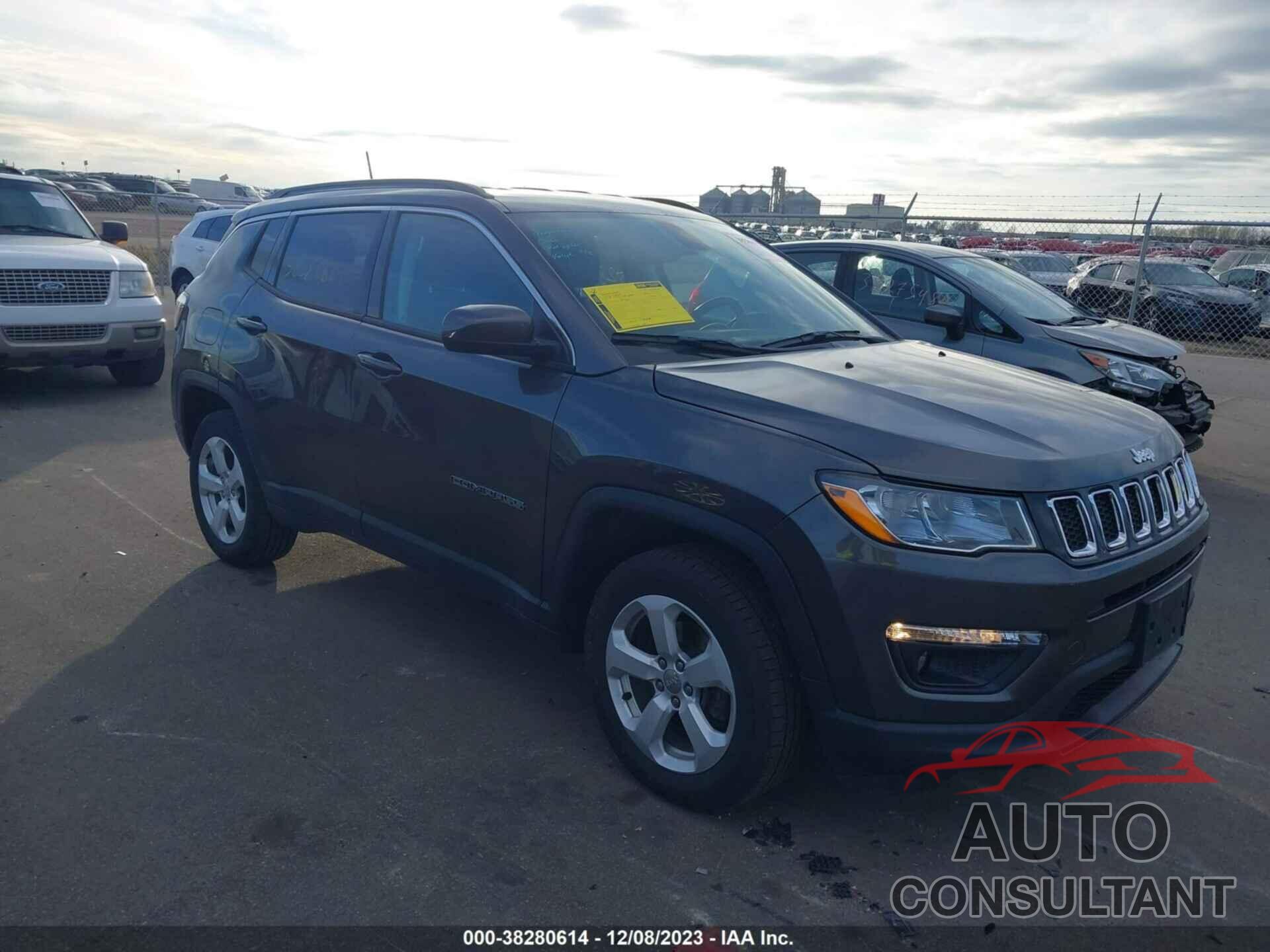 JEEP COMPASS 2018 - 3C4NJDBB0JT143138