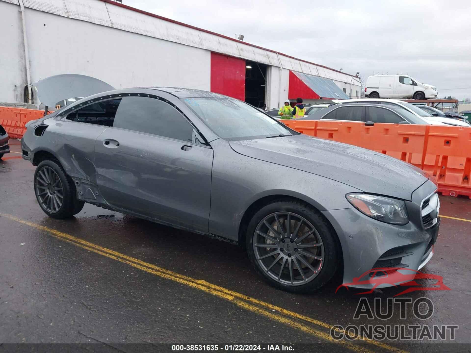 MERCEDES-BENZ E 450 2019 - WDD1J6JBXKF077677