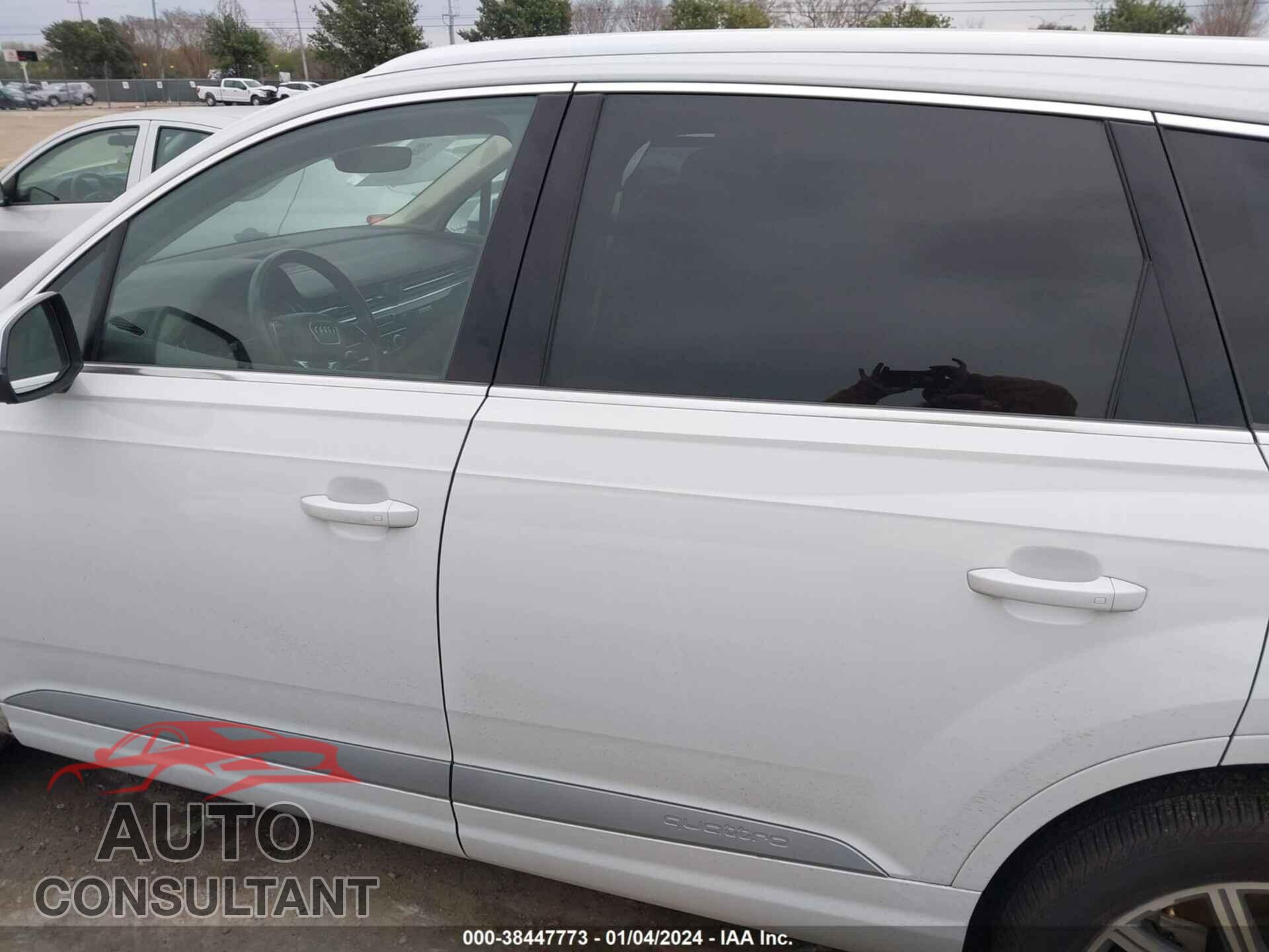 AUDI Q7 2019 - WA1LAAF77KD028307