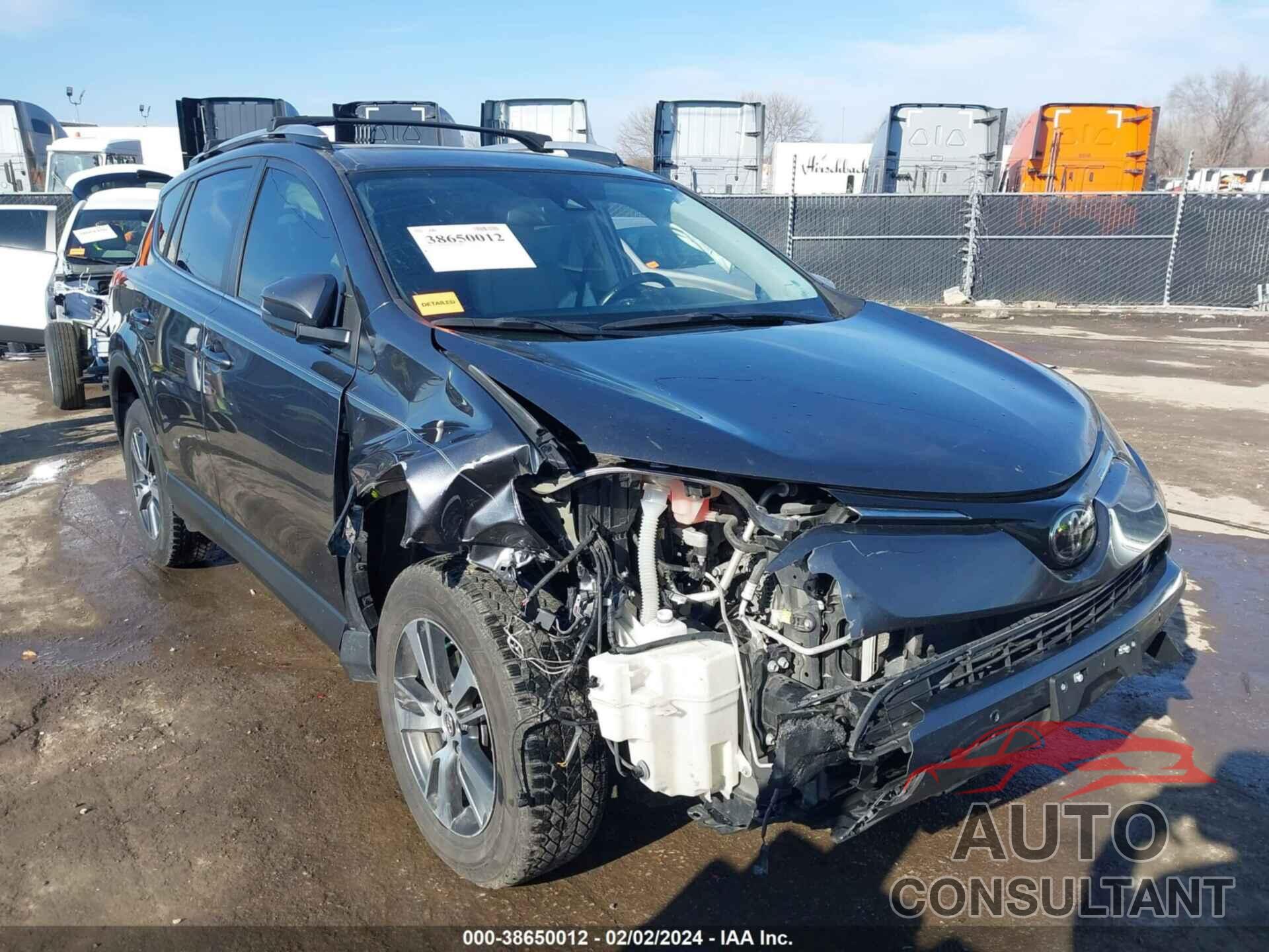 TOYOTA RAV4 2018 - JTMWFREV6JD121384