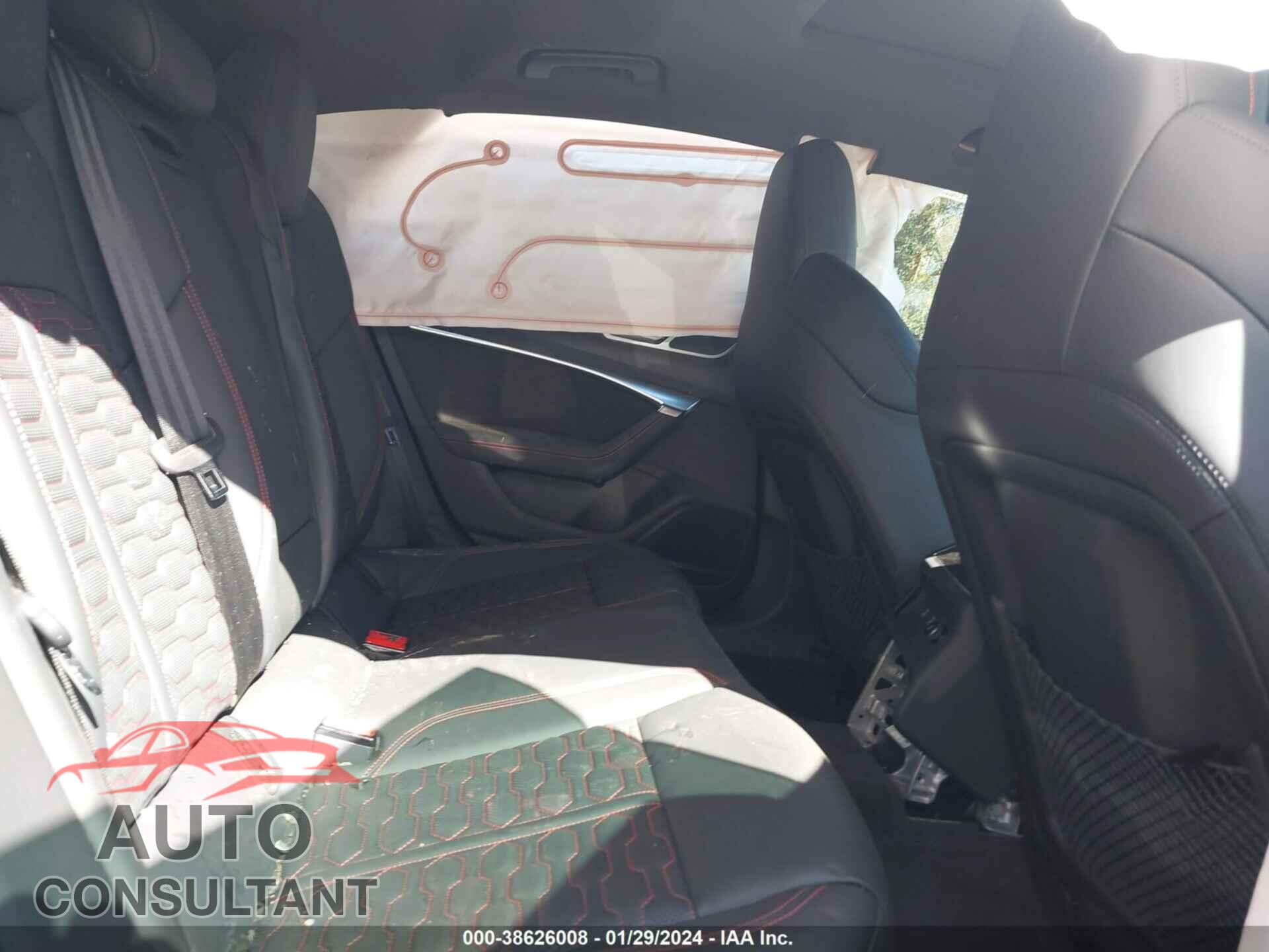 AUDI RS7 2021 - WUAPCBF20MN904811