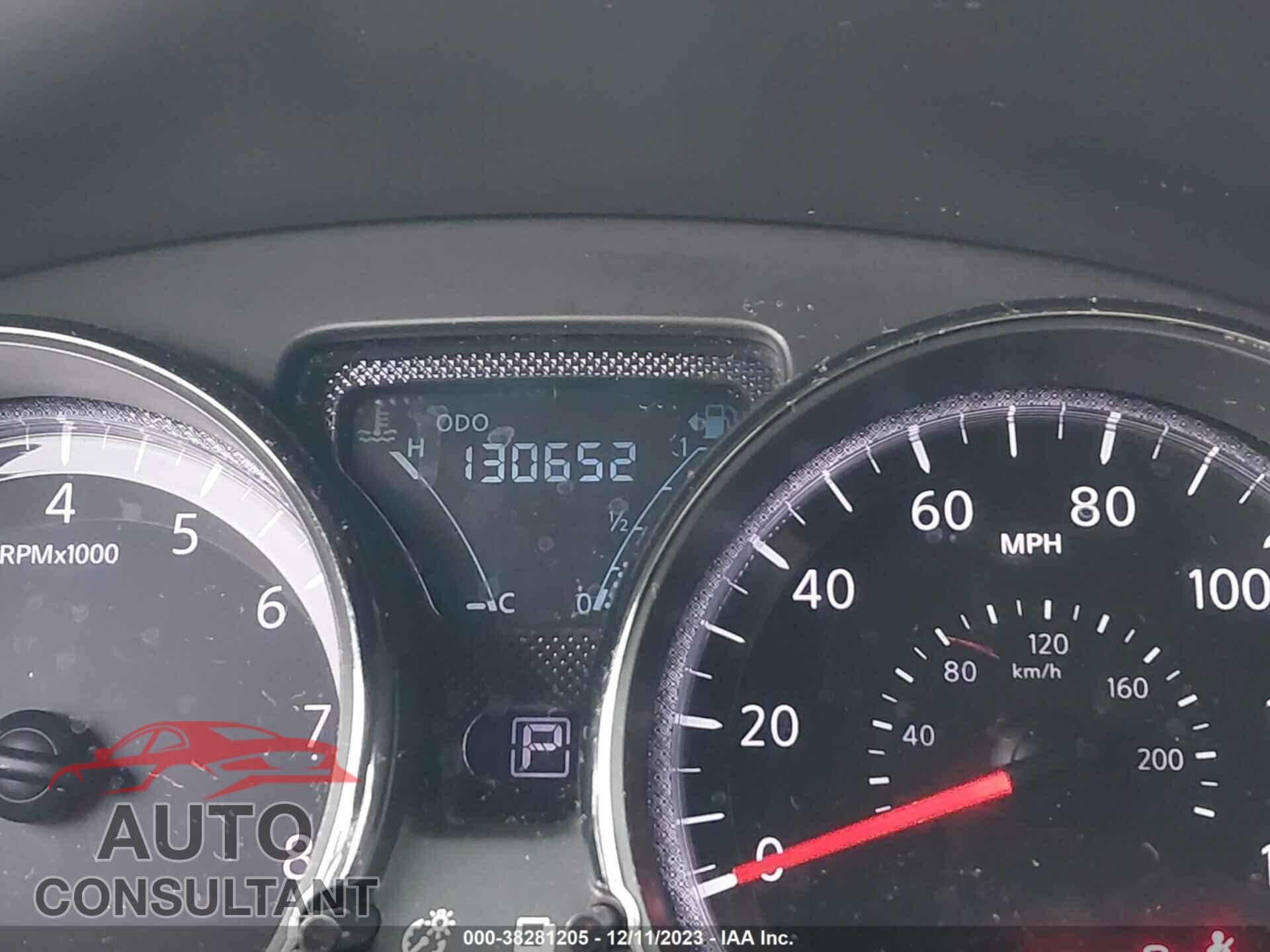 NISSAN VERSA 2017 - 3N1CN7AP5HL832132