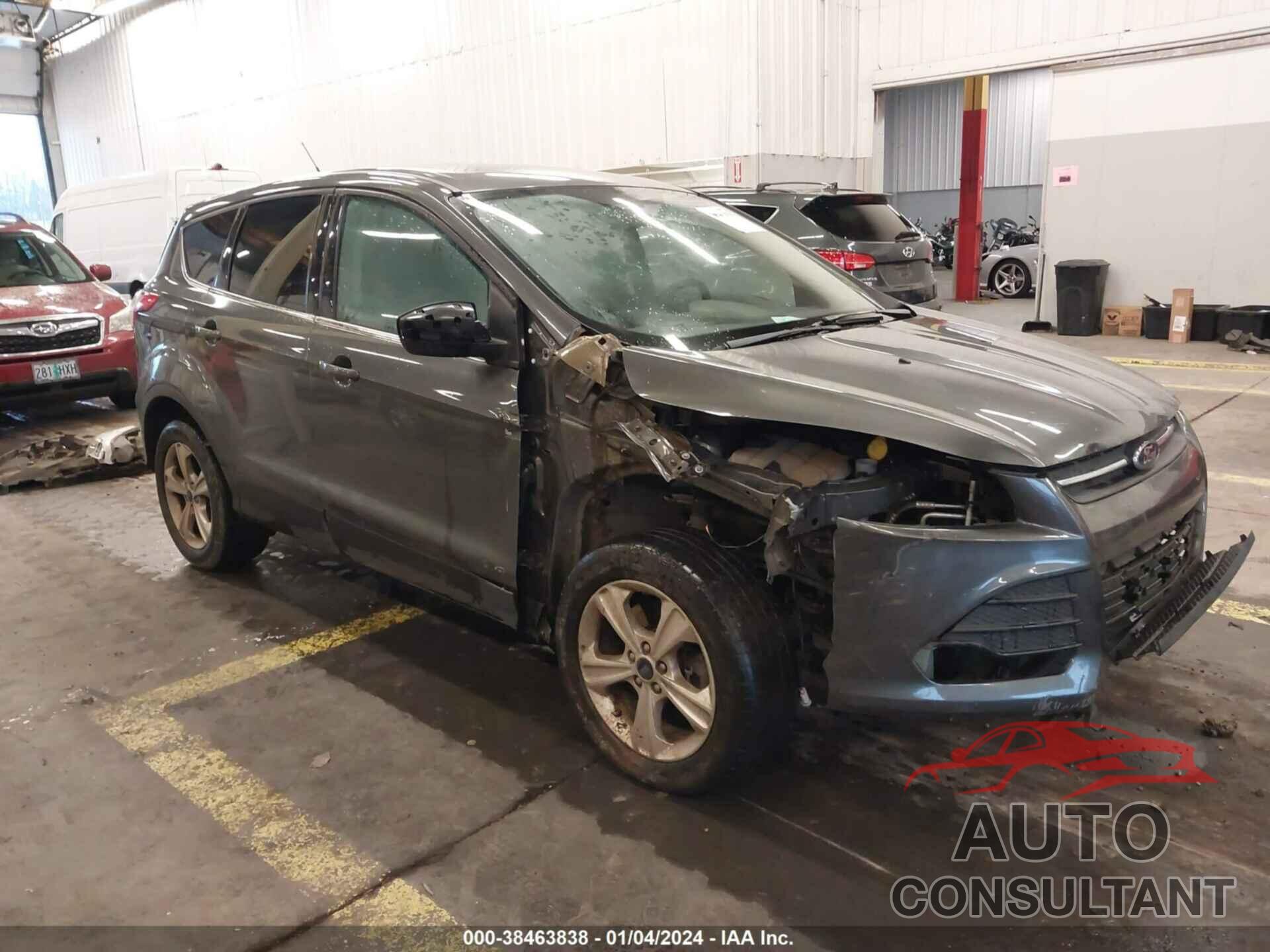 FORD ESCAPE 2016 - 1FMCU9G96GUA55013