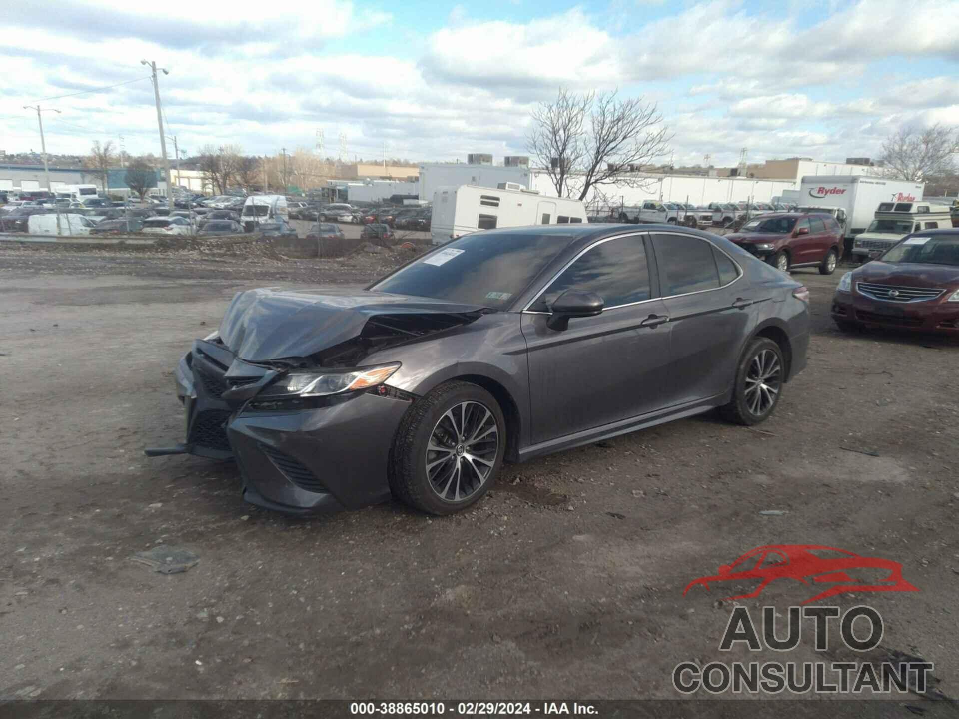 TOYOTA CAMRY 2020 - 4T1G11AK8LU932294