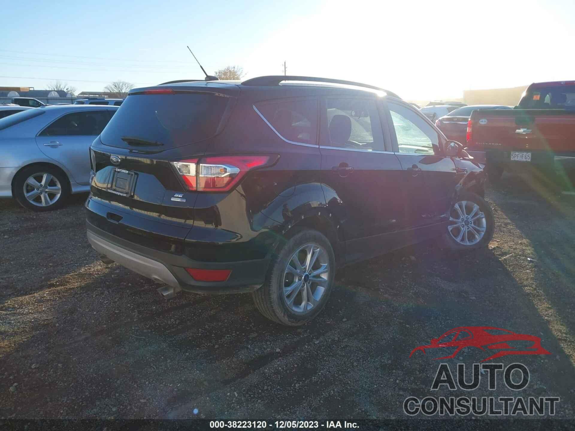 FORD ESCAPE 2018 - 1FMCU9GD2JUC04092