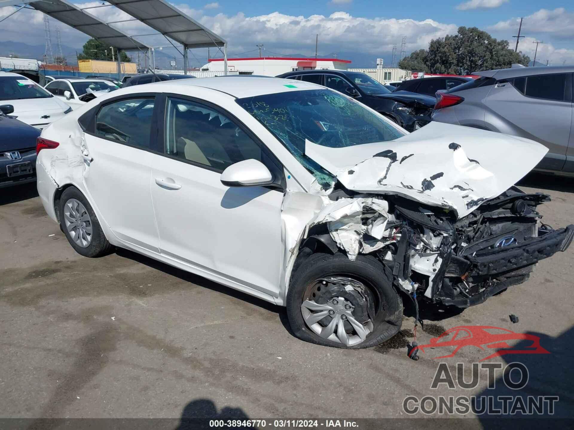 HYUNDAI ACCENT 2018 - 3KPC24A38JE025406