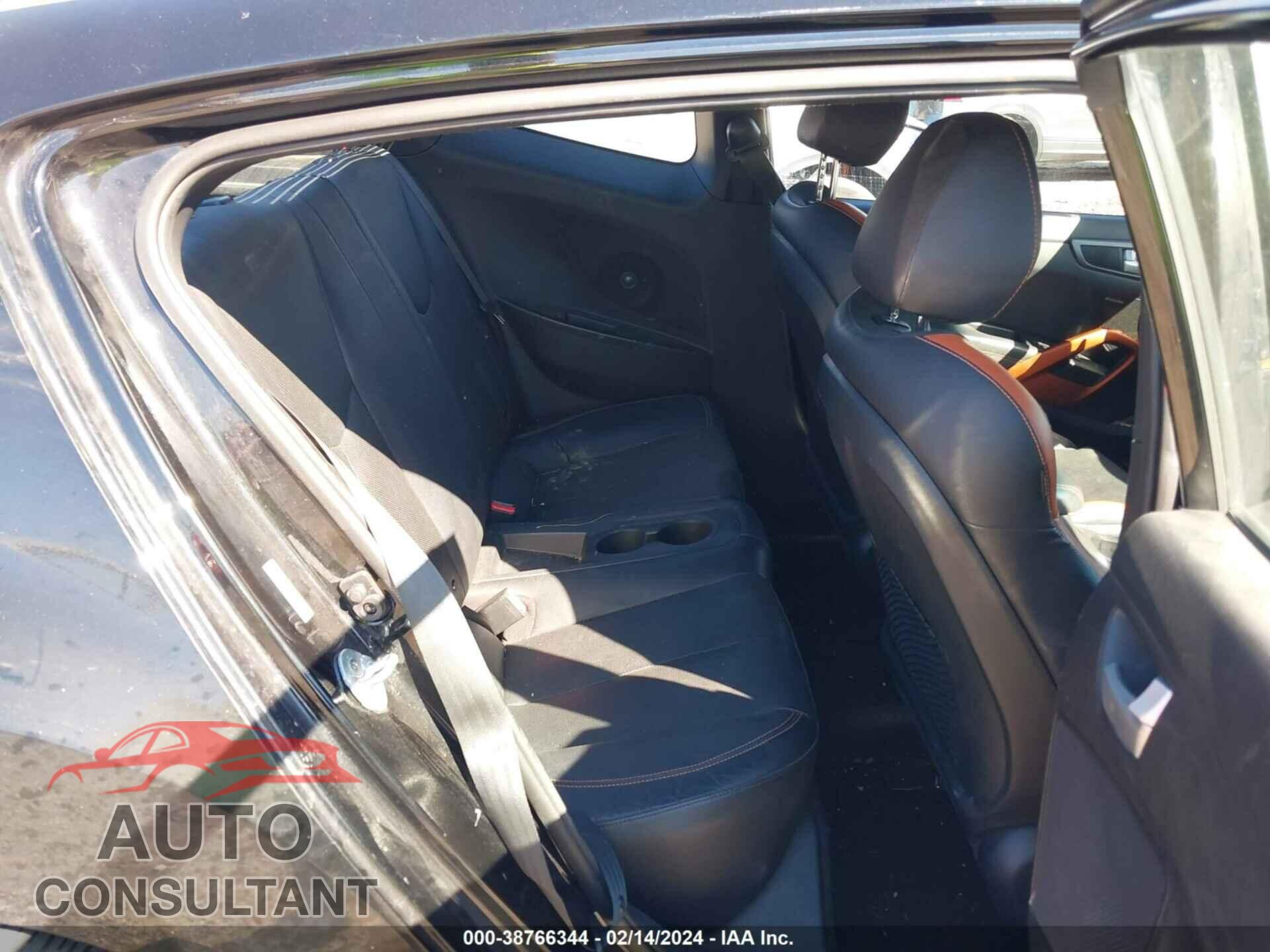 HYUNDAI VELOSTER 2016 - KMHTC6AE7GU276062