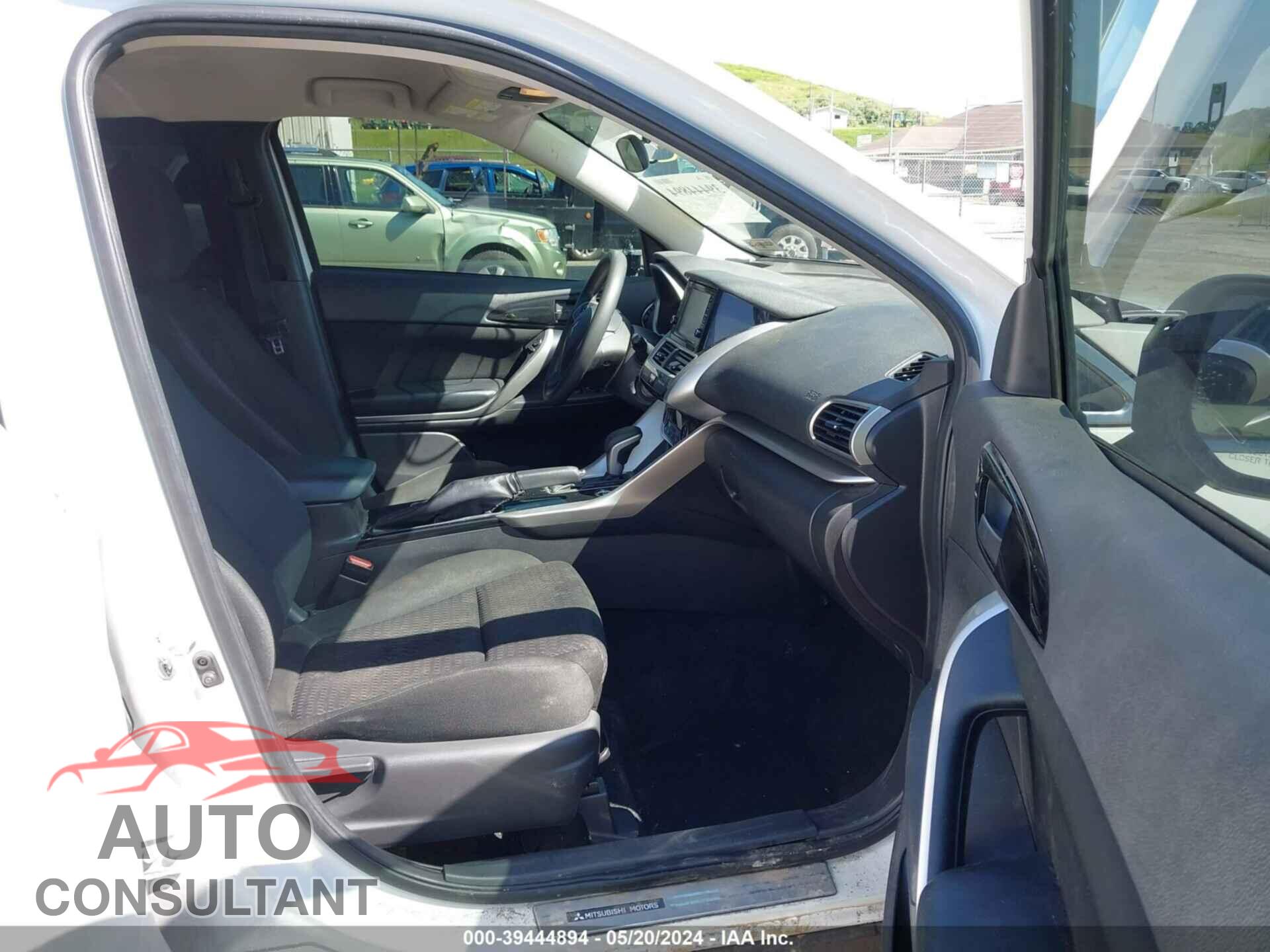 MITSUBISHI ECLIPSE CROSS 2019 - JA4AT3AA5KZ049546