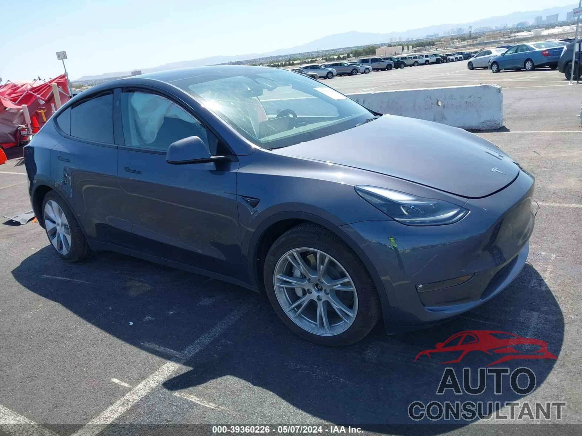 TESLA MODEL Y 2023 - 7SAYGDEE2PF919359