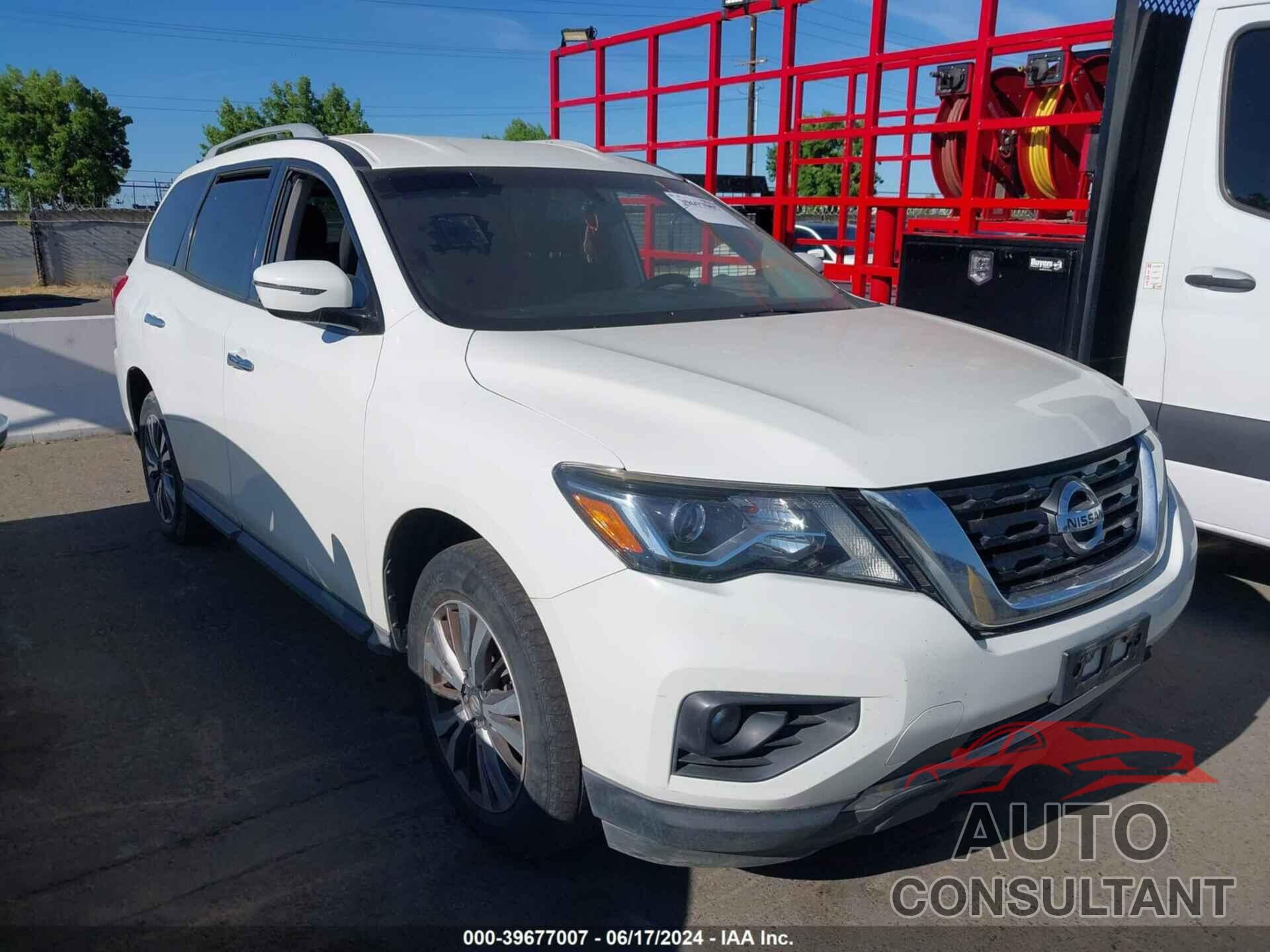 NISSAN PATHFINDER 2018 - 5N1DR2MN5JC633548