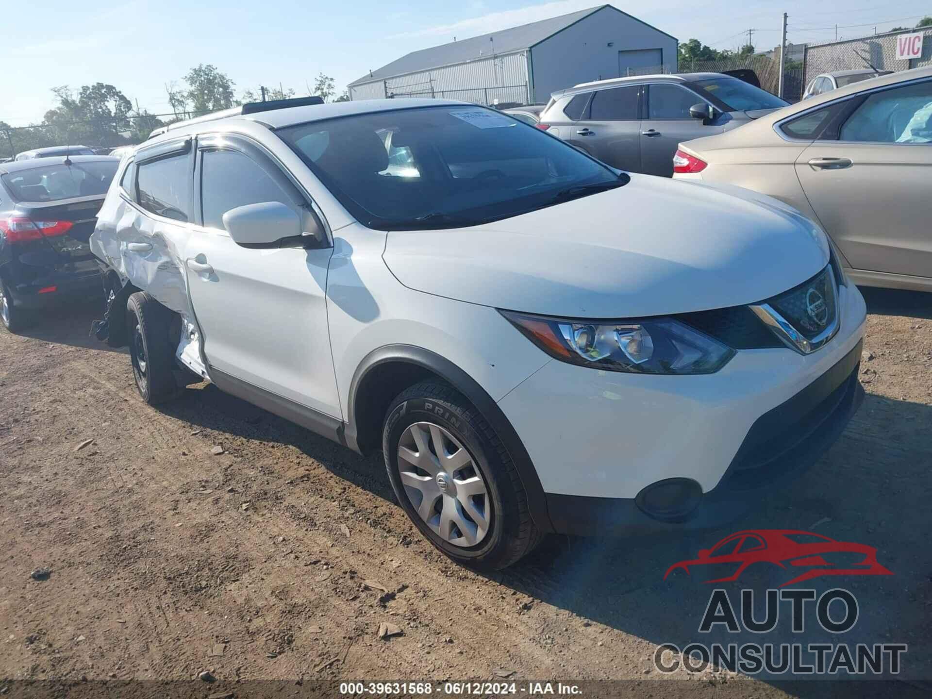 NISSAN ROGUE SPORT 2018 - JN1BJ1CP7JW155456