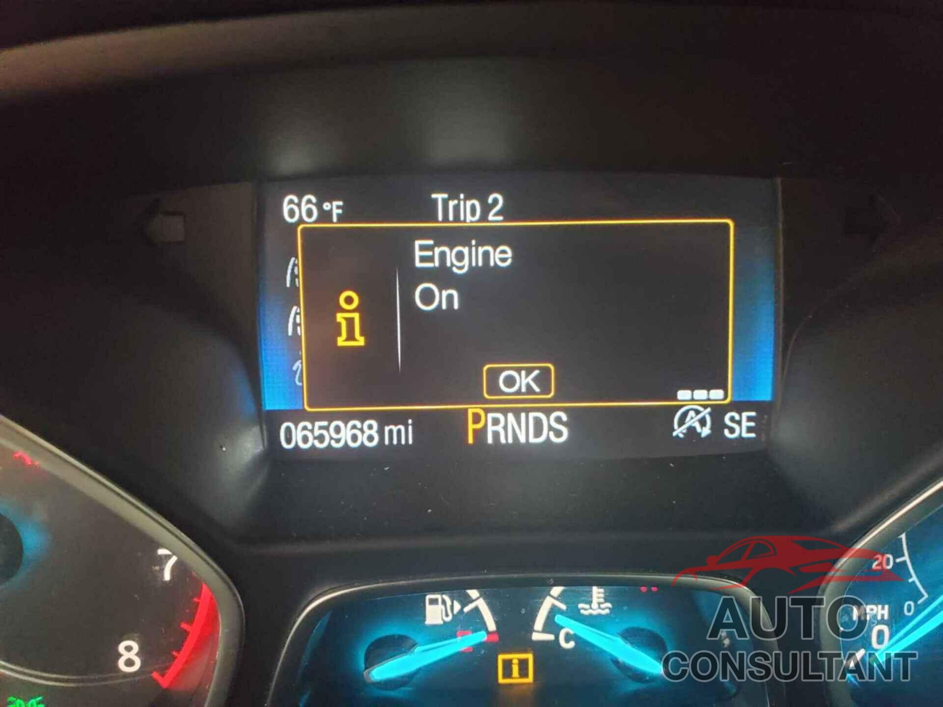 FORD ESCAPE 2017 - 1FMCU9GD9HUD85928