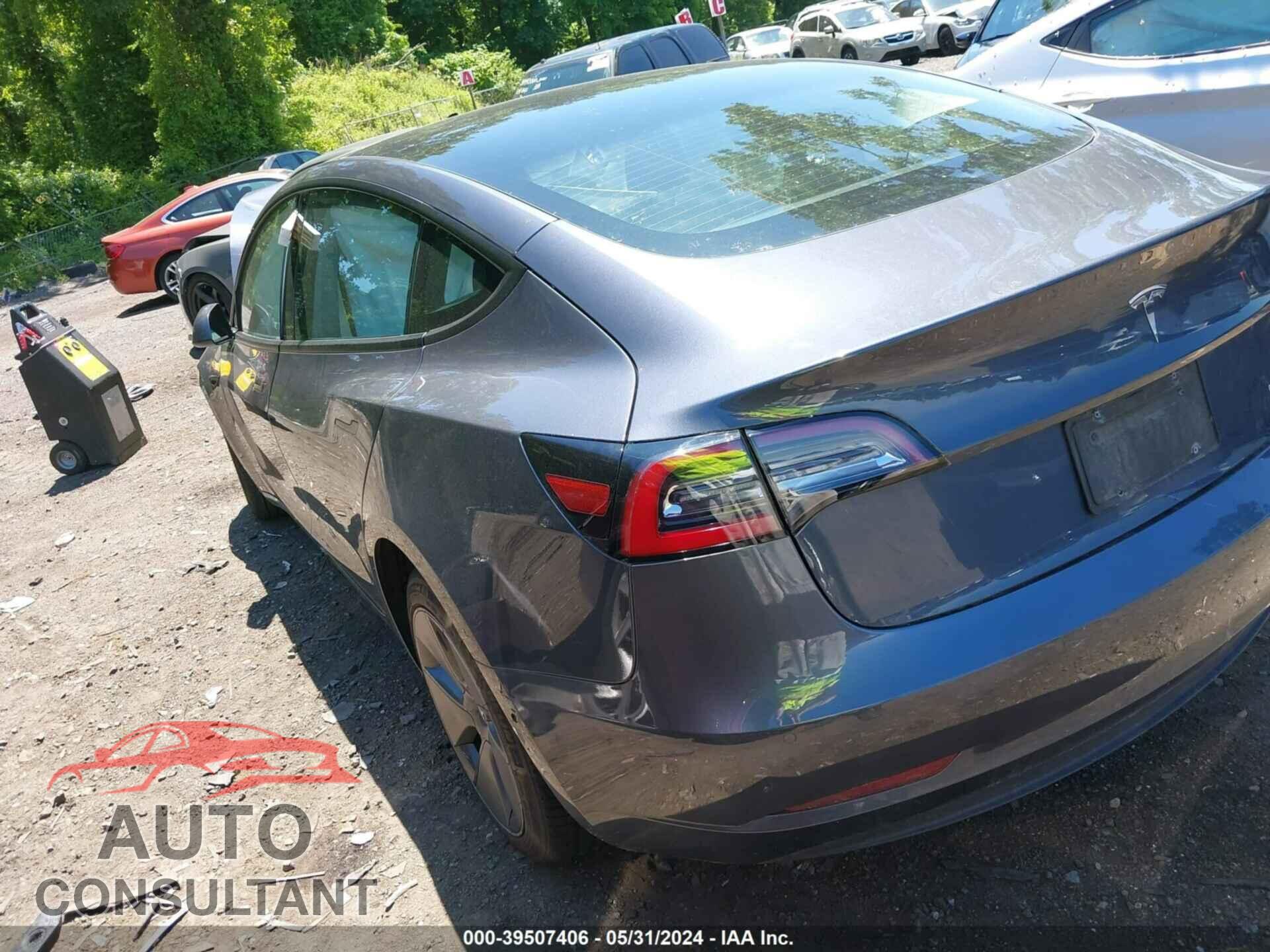 TESLA MODEL 3 2022 - 5YJ3E1EB5NF109111