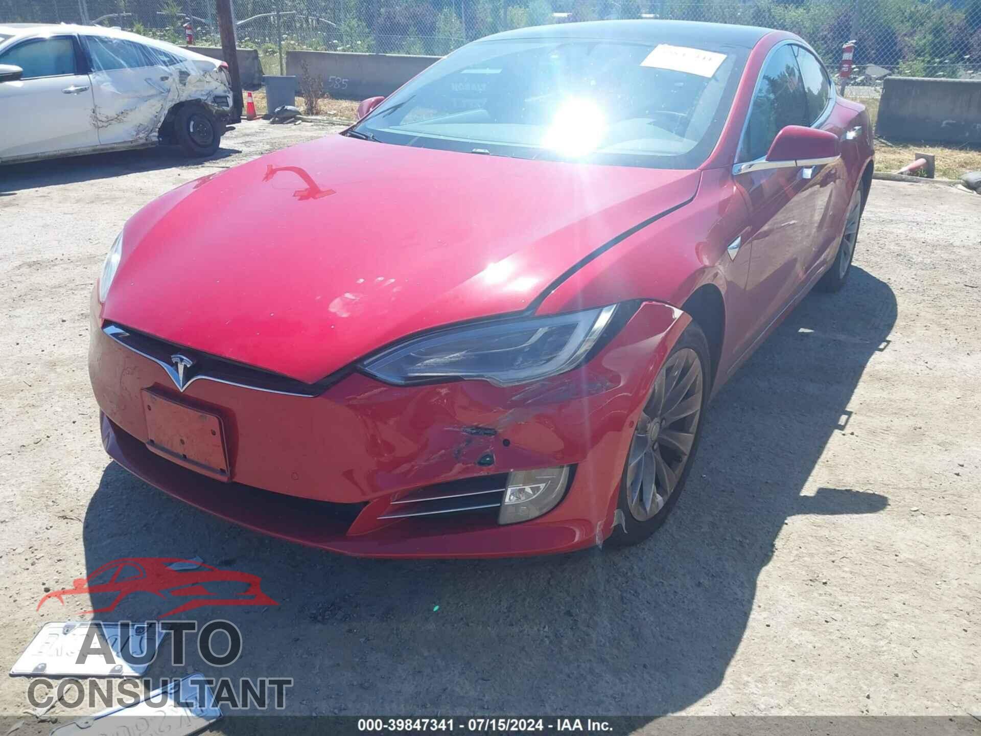 TESLA MODEL S 2018 - 5YJSA1E29JF262575