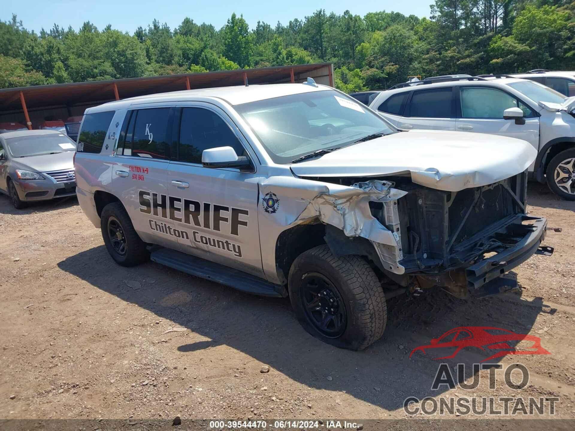 CHEVROLET TAHOE 2018 - 1GNLCDEC7JR363124