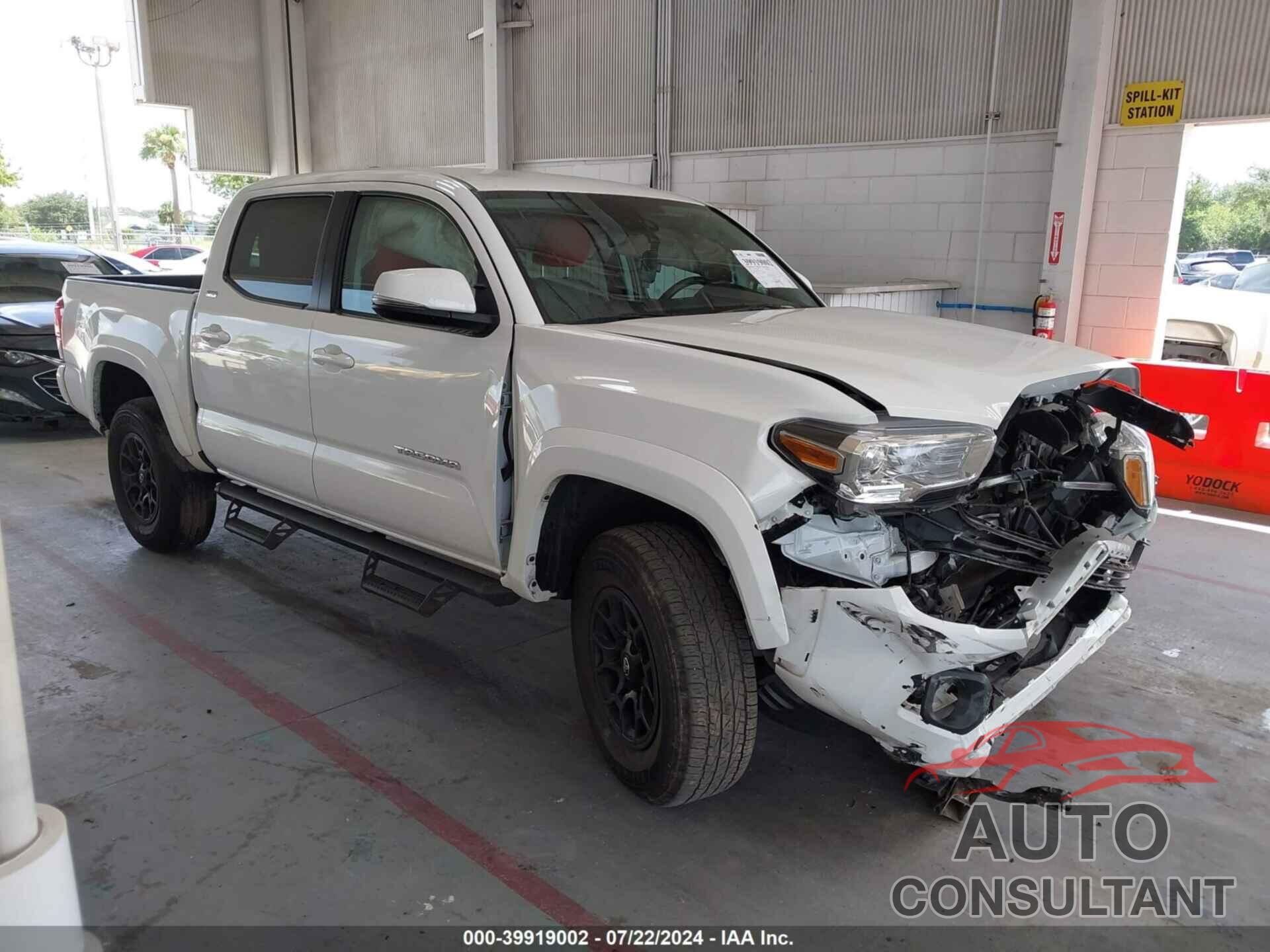 TOYOTA TACOMA 2022 - 3TMAZ5CN9NM193901