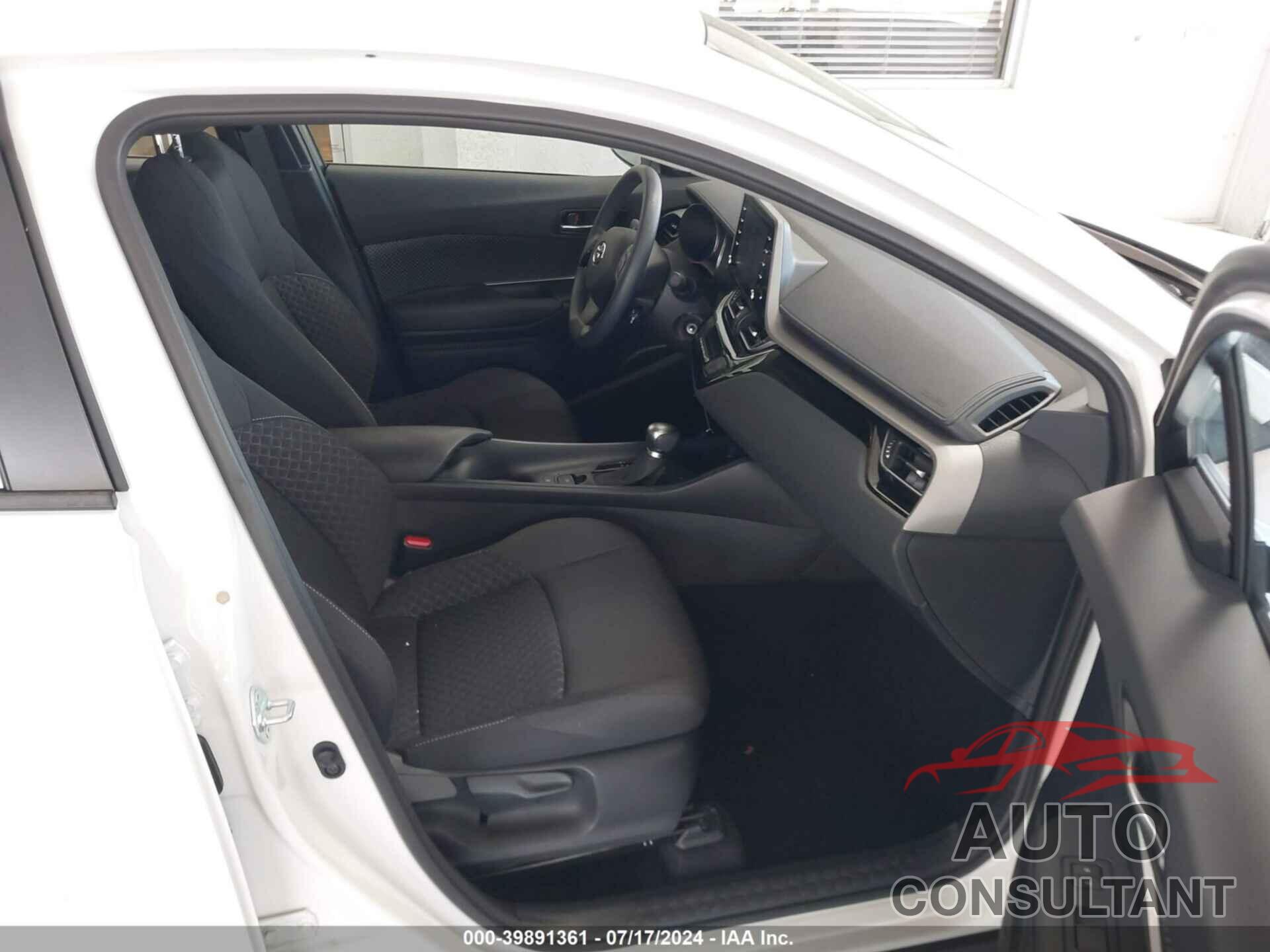 TOYOTA C-HR 2021 - NMTKHMBX6MR124049