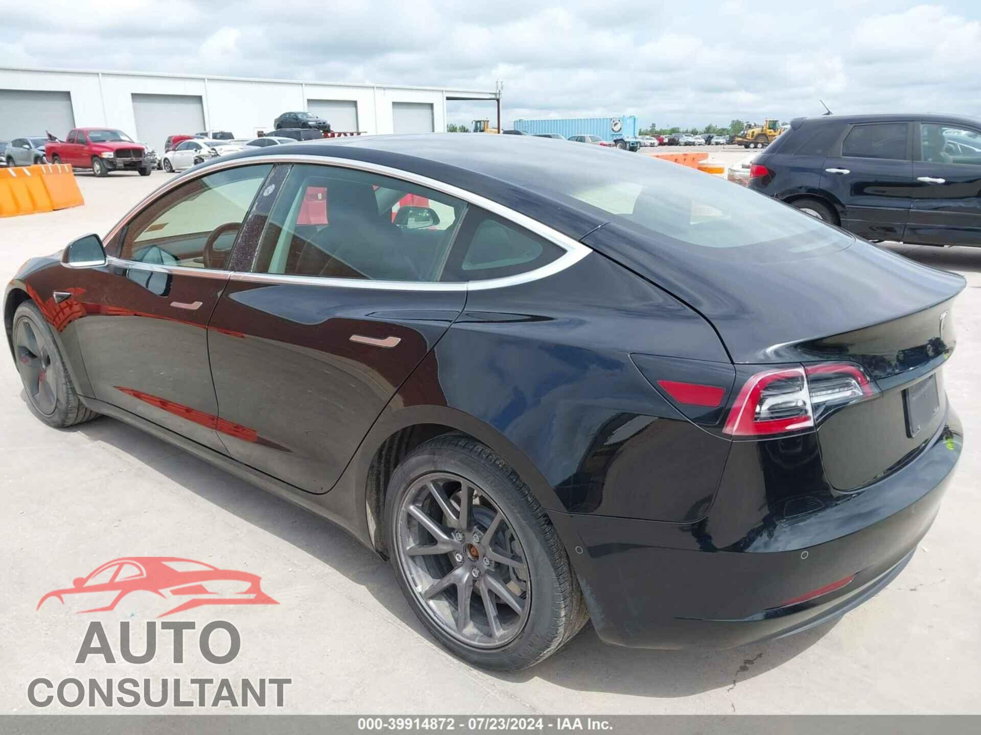 TESLA MODEL 3 2019 - 5YJ3E1EA8KF399198