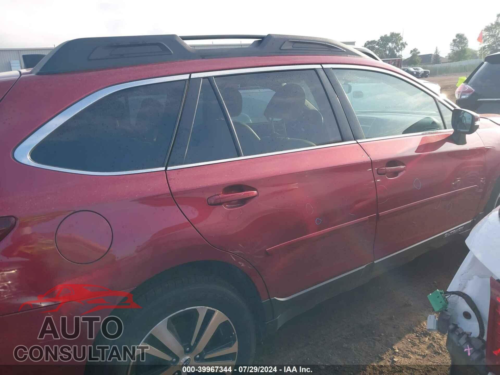 SUBARU OUTBACK 2018 - 4S4BSANC2J3248564